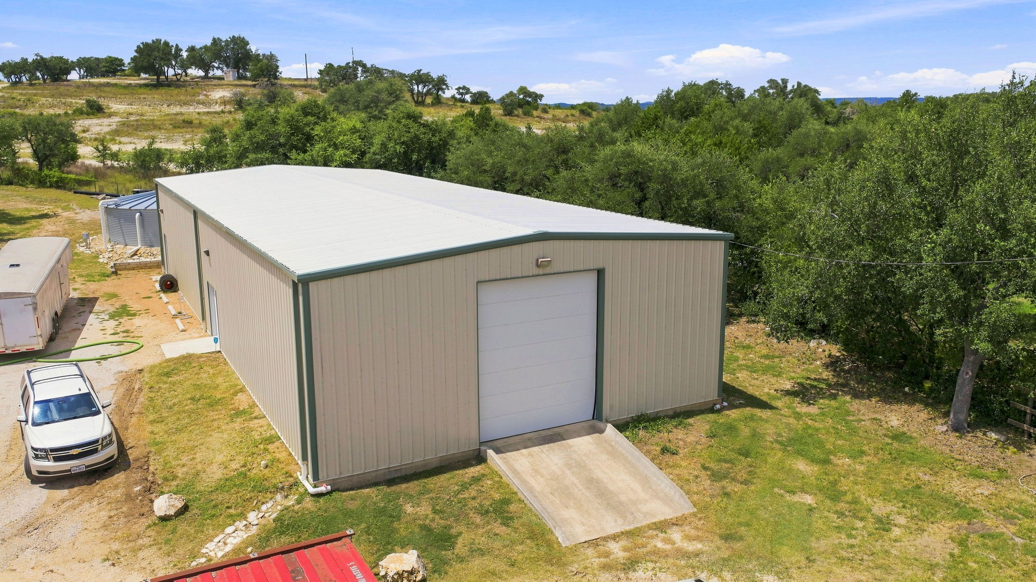 main property photo 19