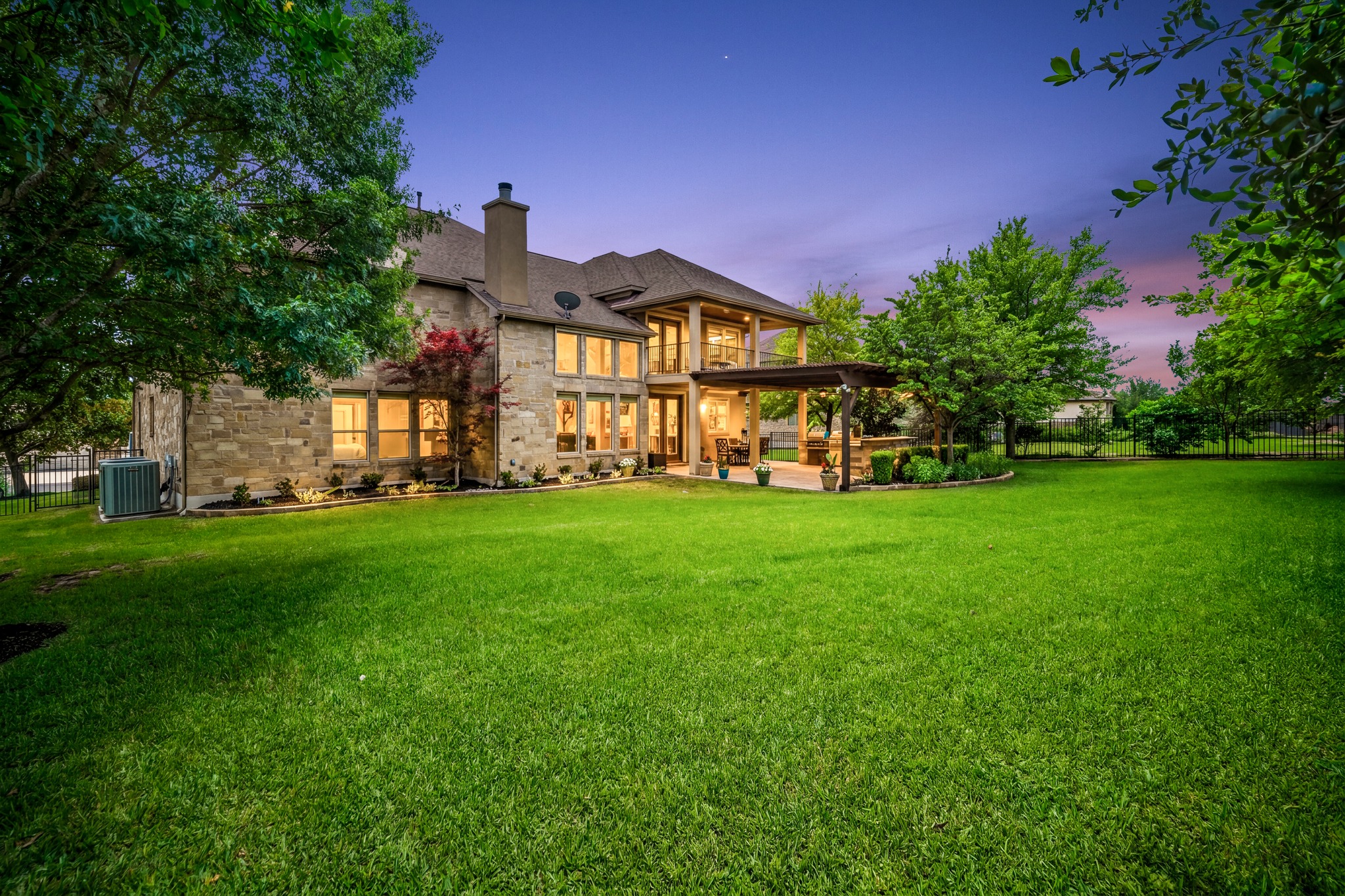 main property photo 35