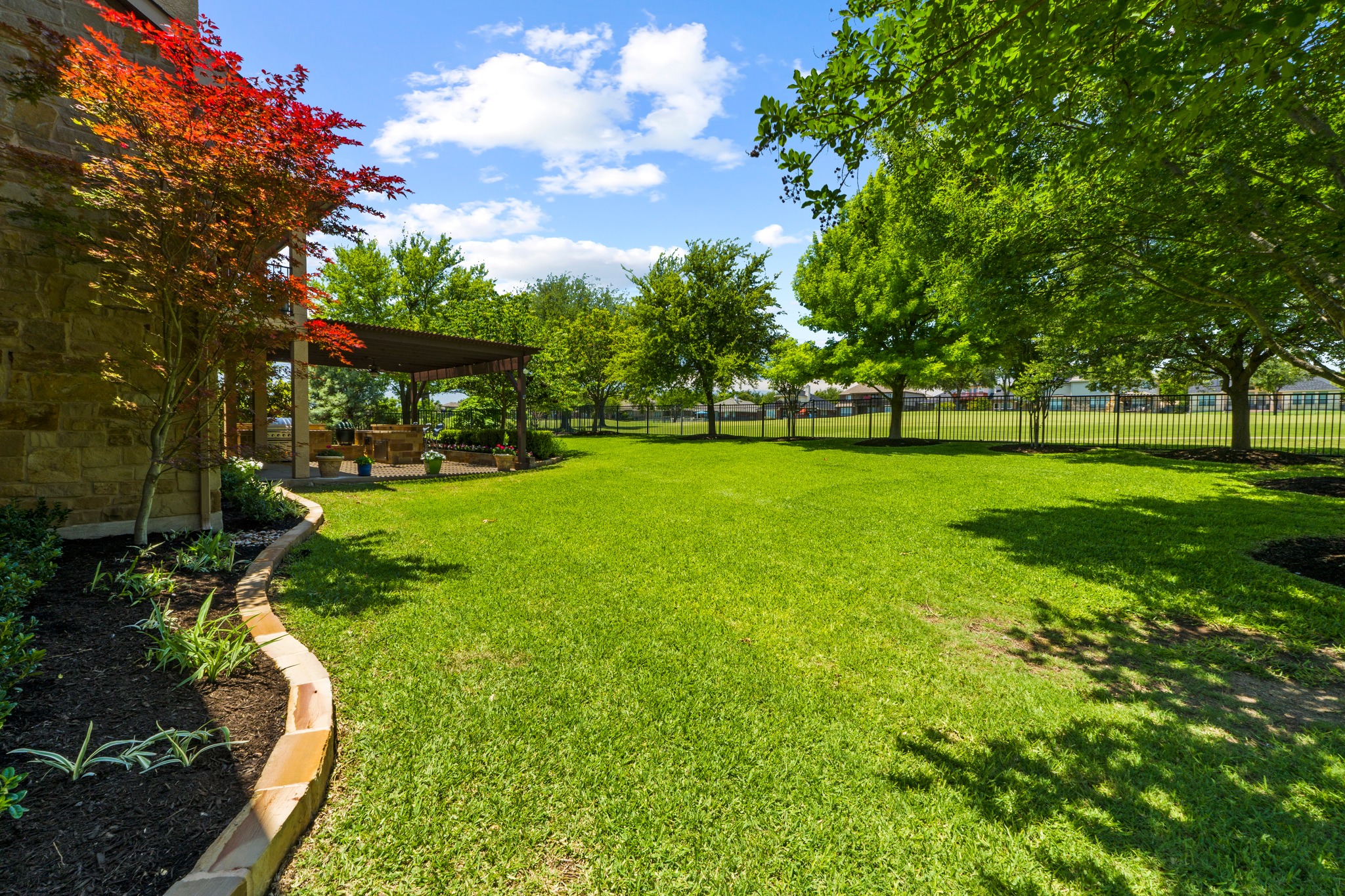 main property photo 37