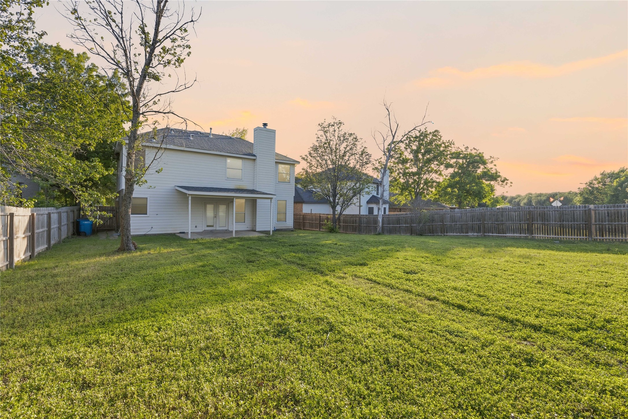 main property photo 21
