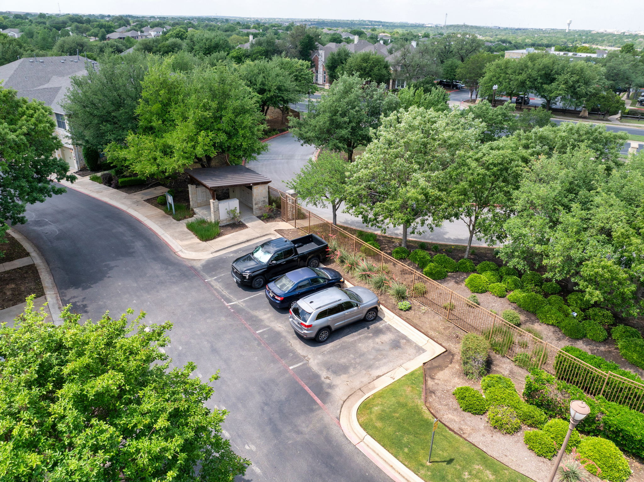 main property photo 29