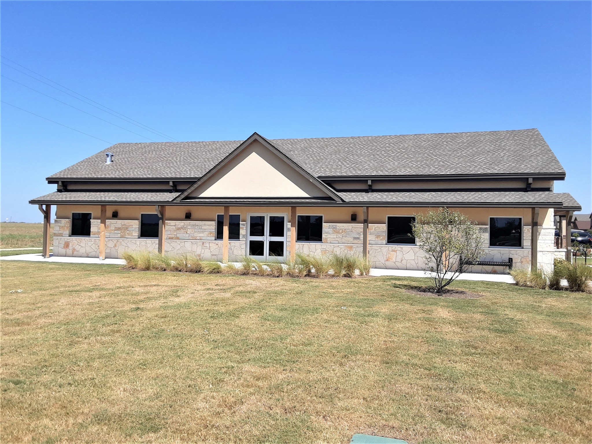 main property photo 38