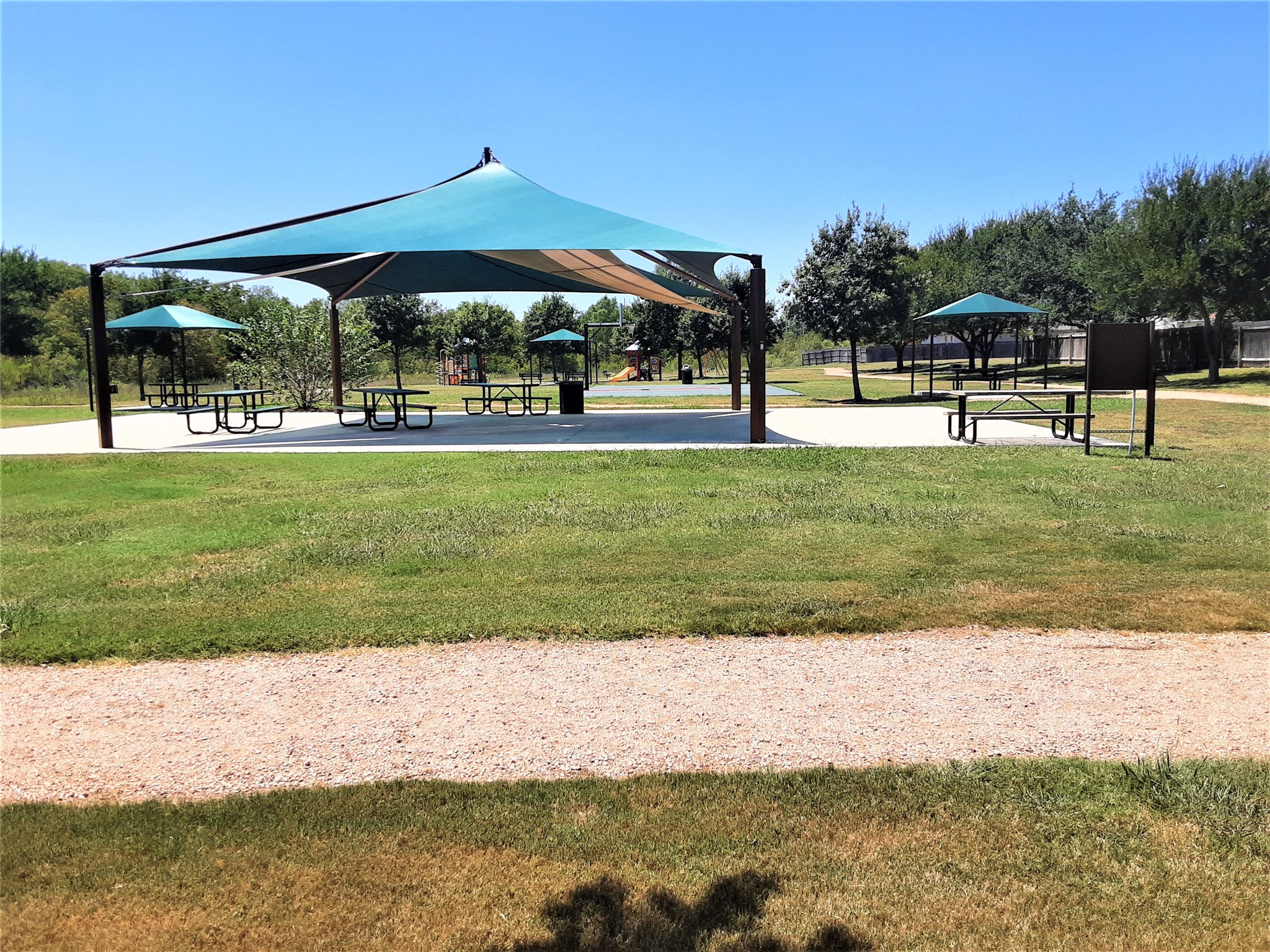 main property photo 39