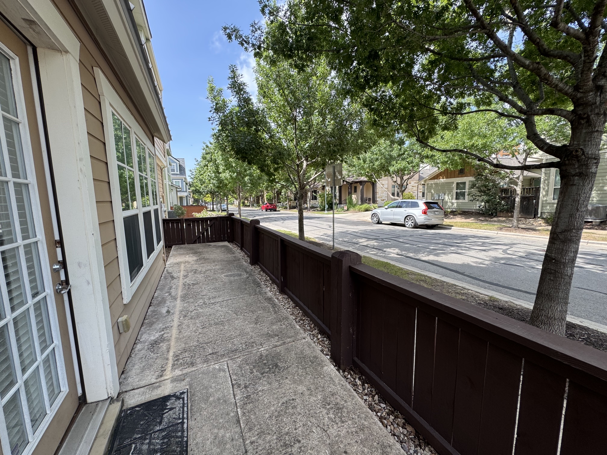 main property photo 22