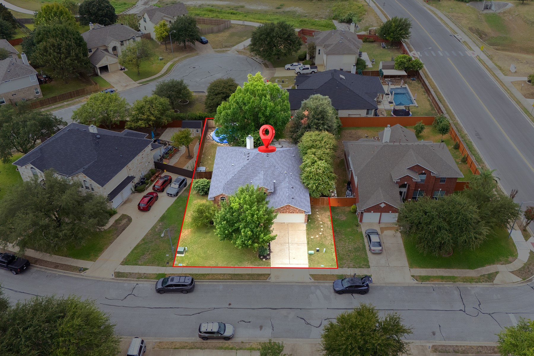 main property photo 26