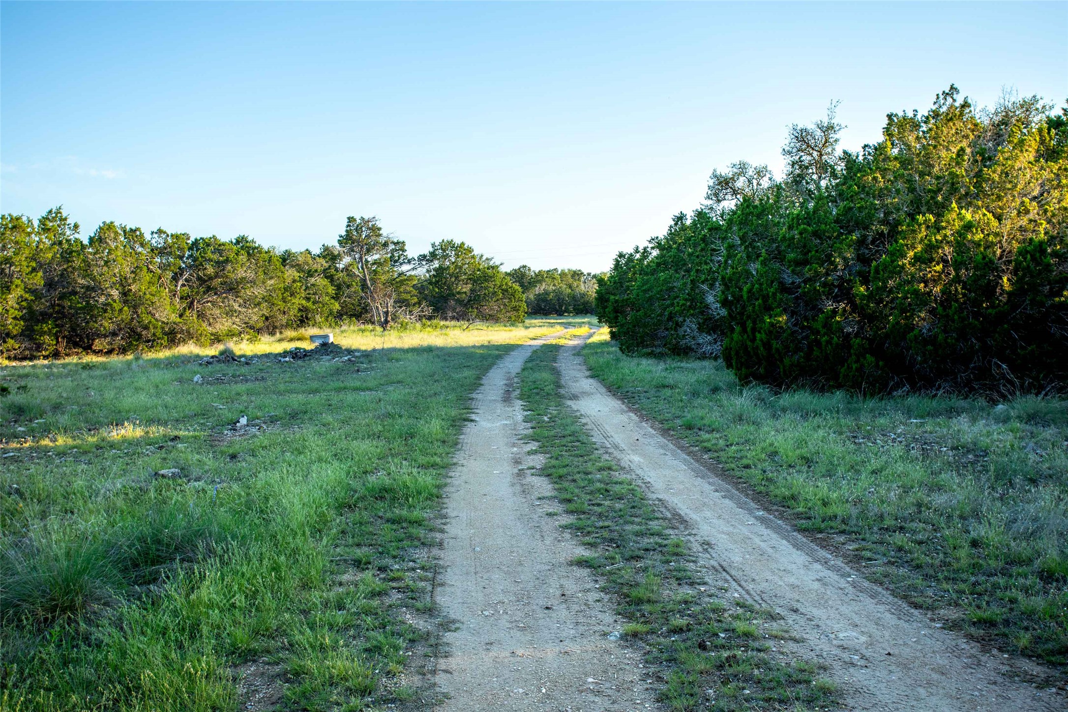 main property photo 33