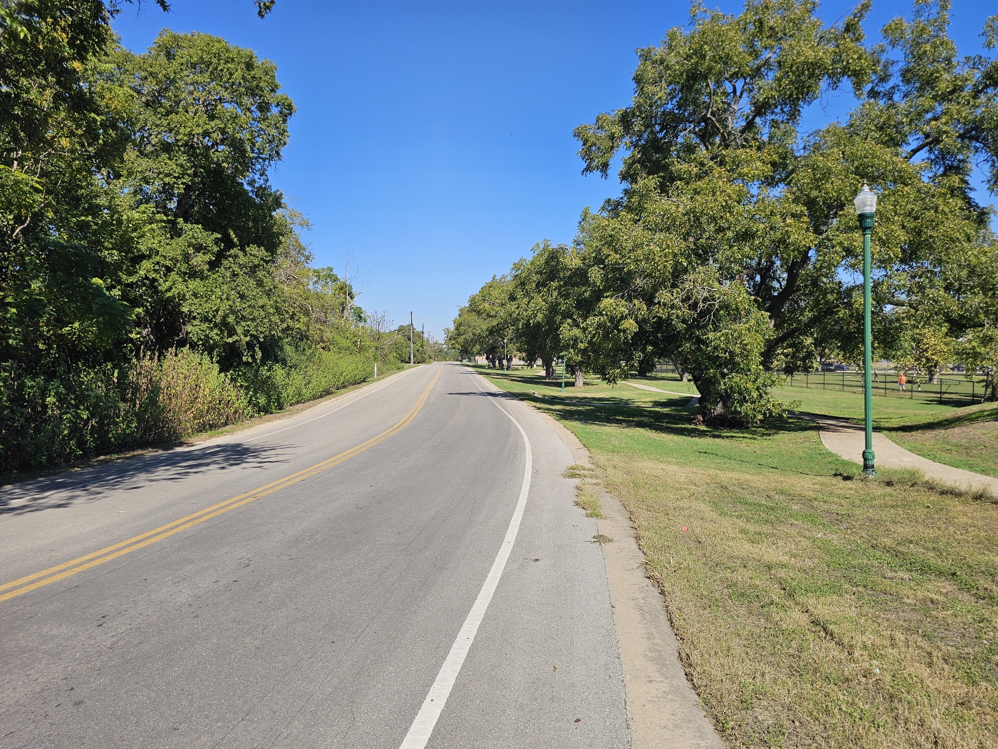 main property photo 36
