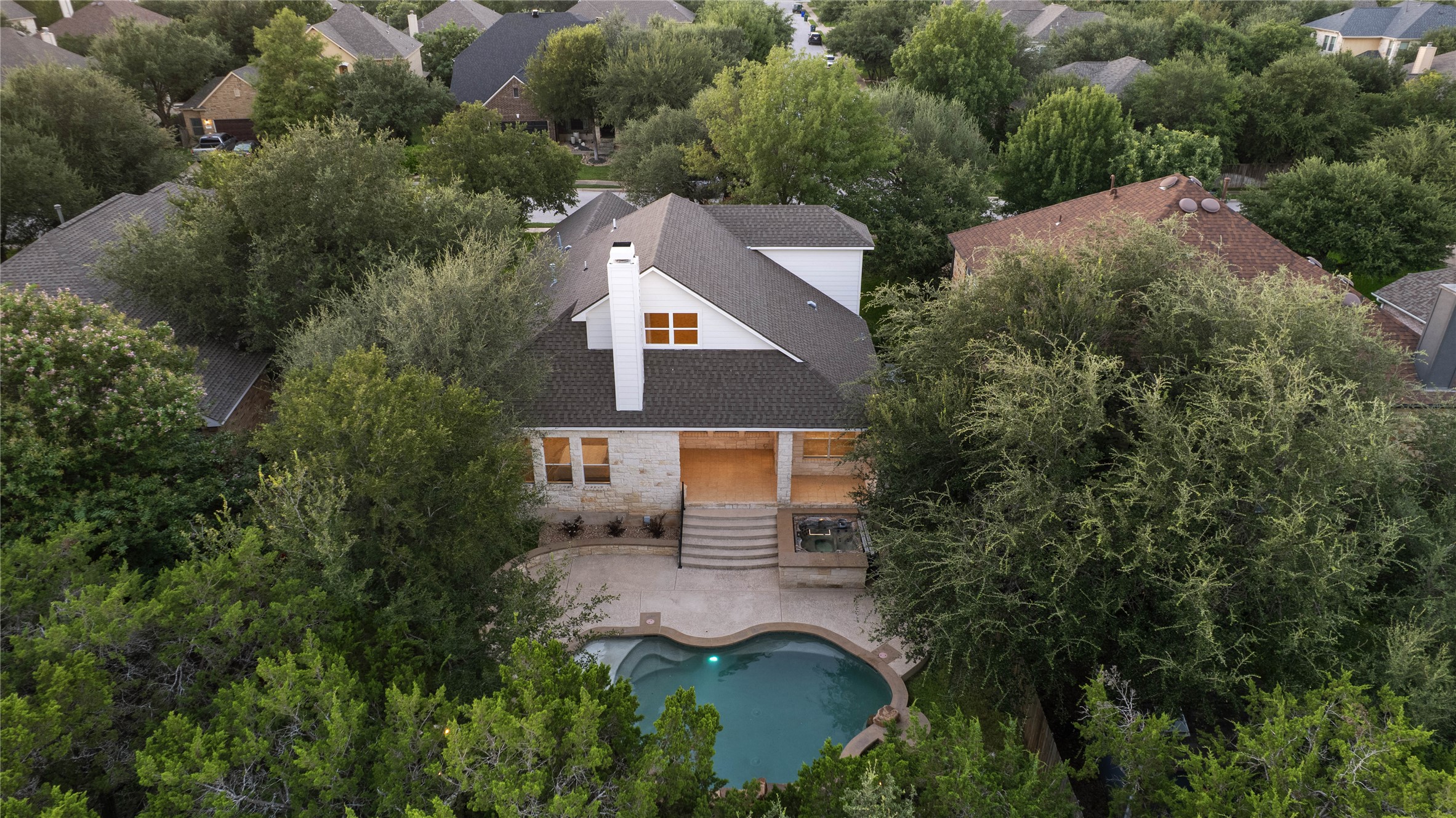 main property photo 36