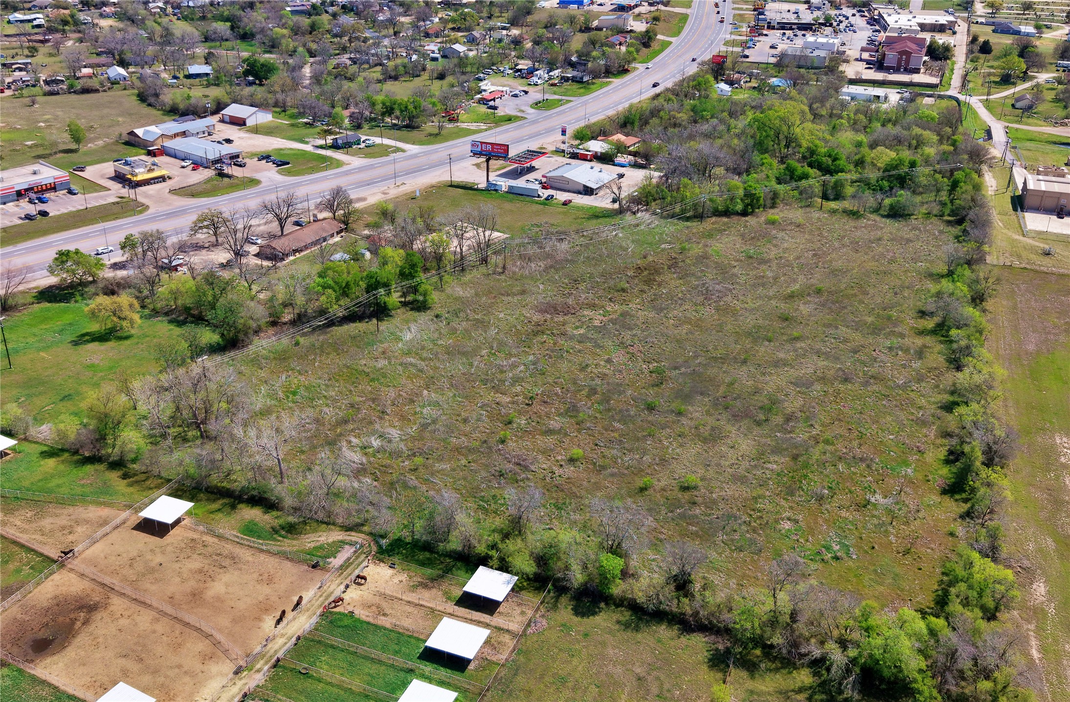 main property photo 4