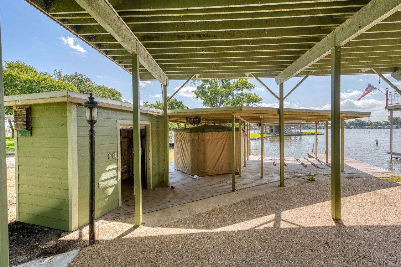main property photo 21