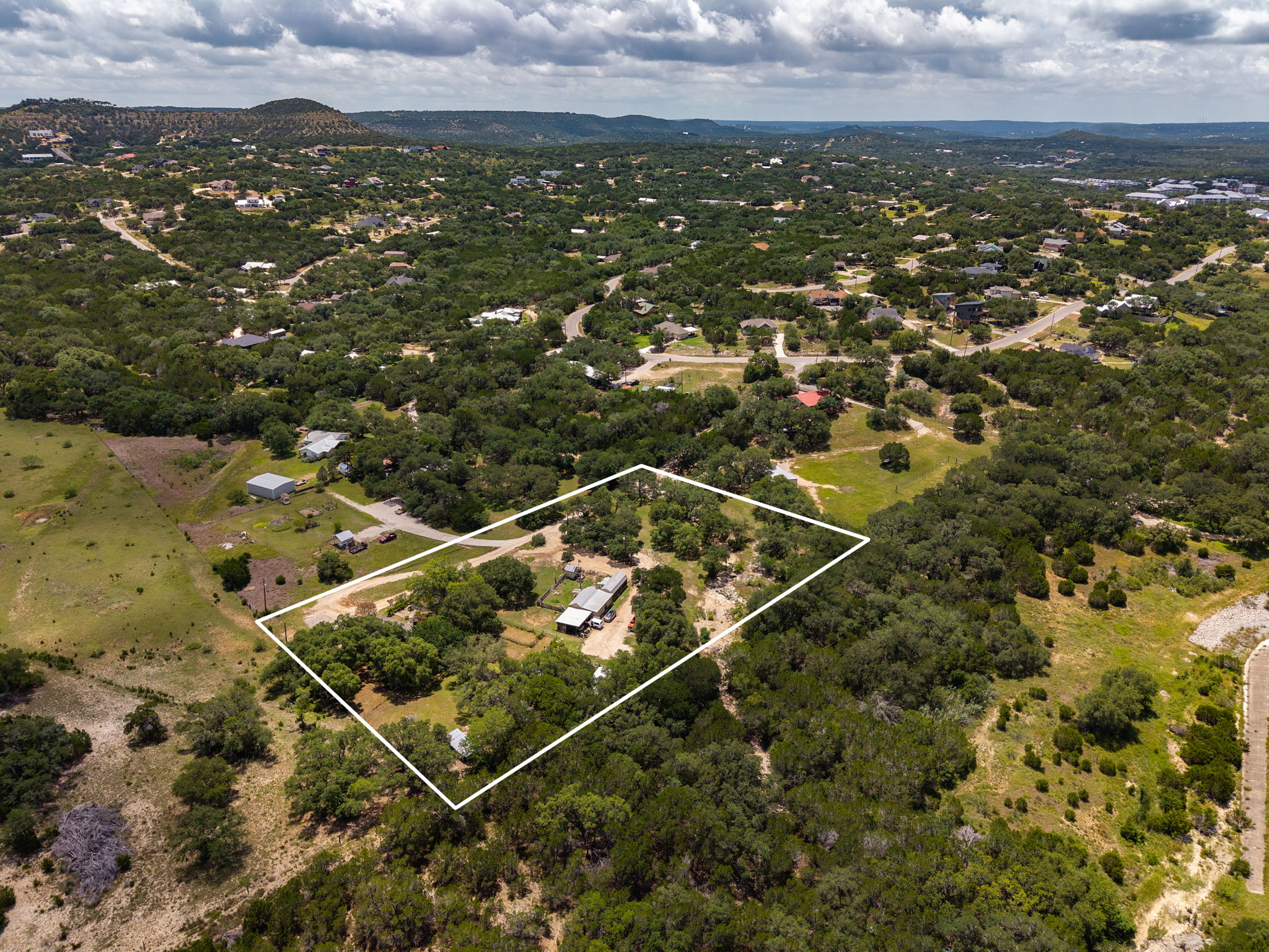 main property photo 23