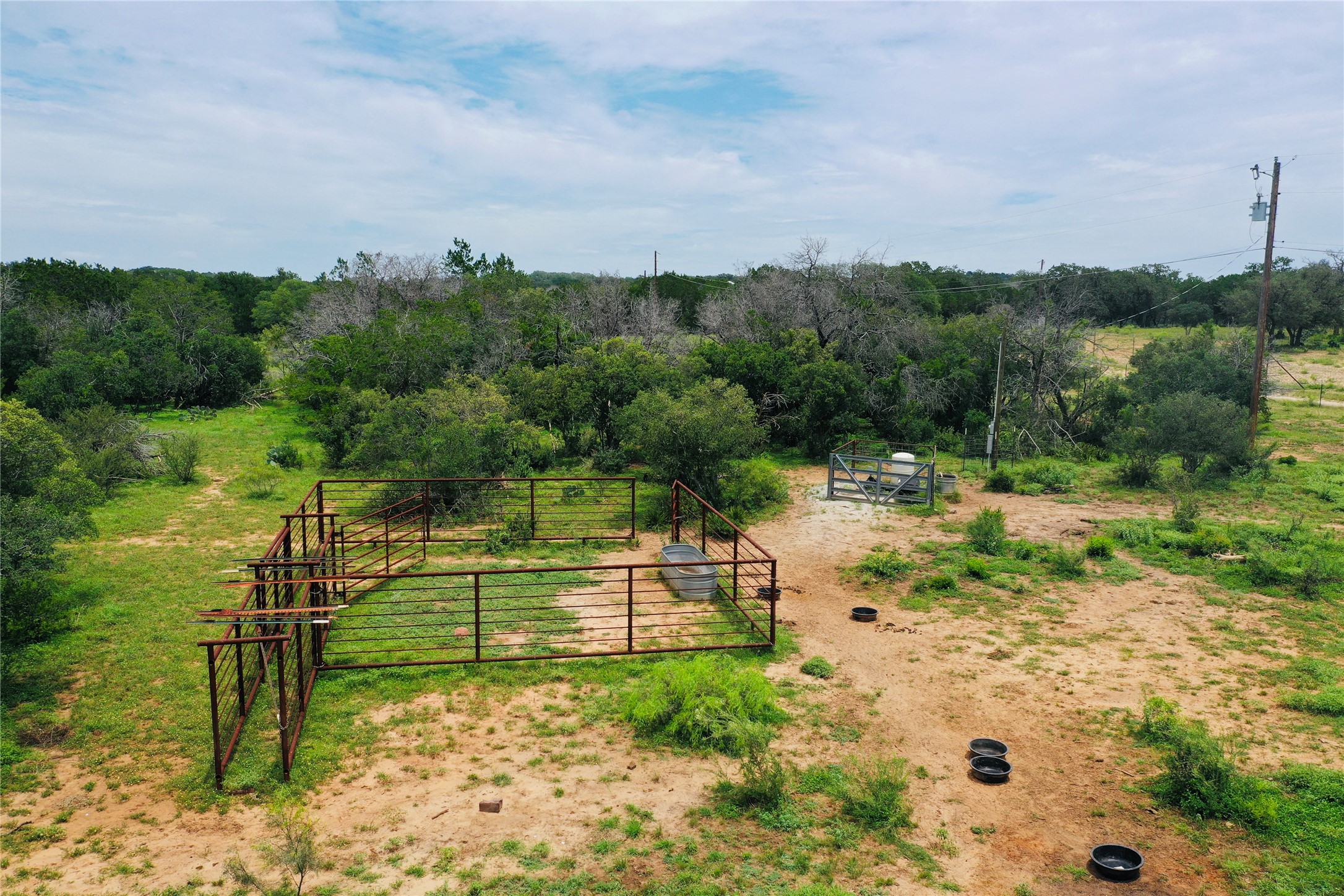 main property photo 20