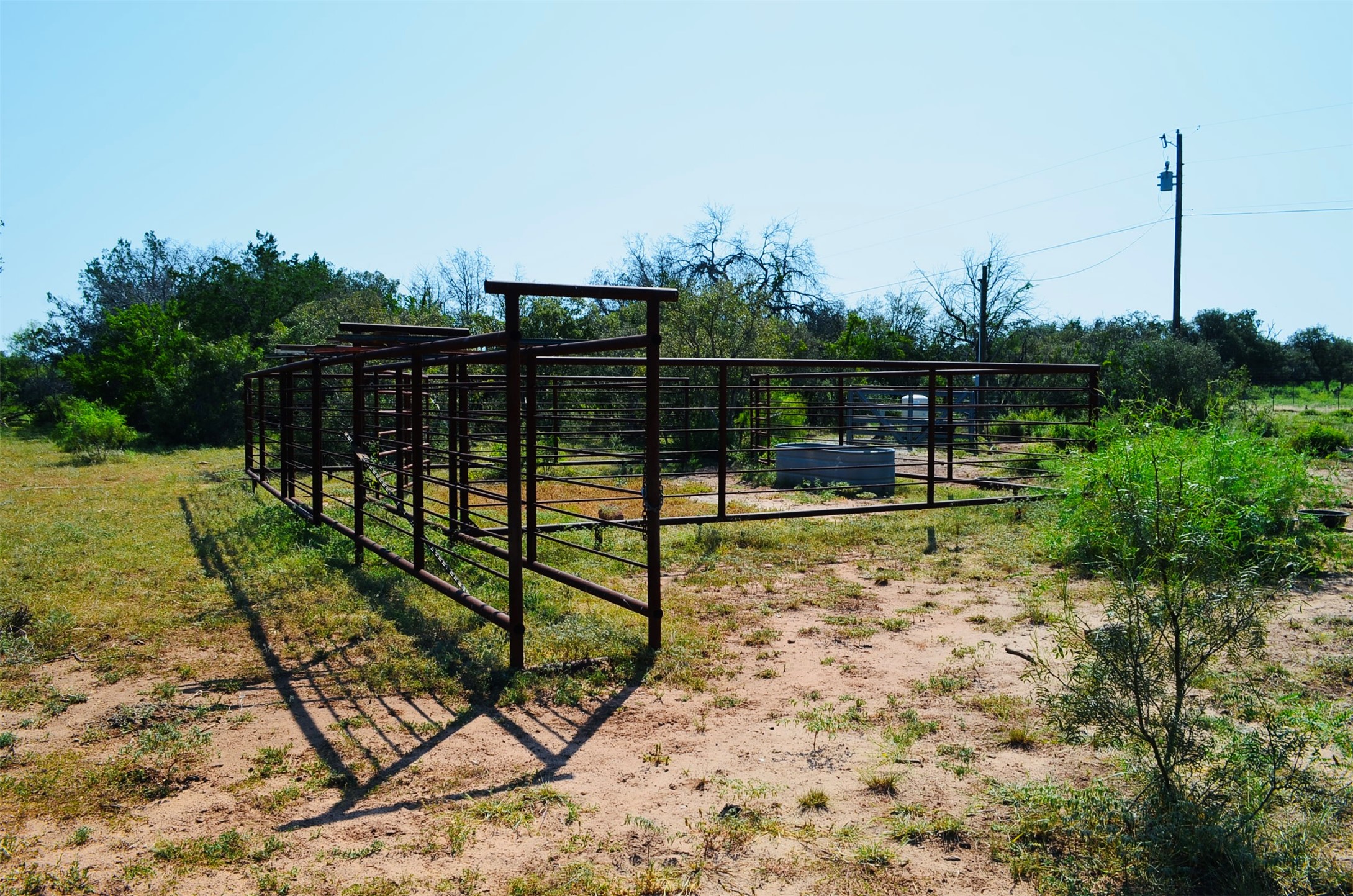 main property photo 22