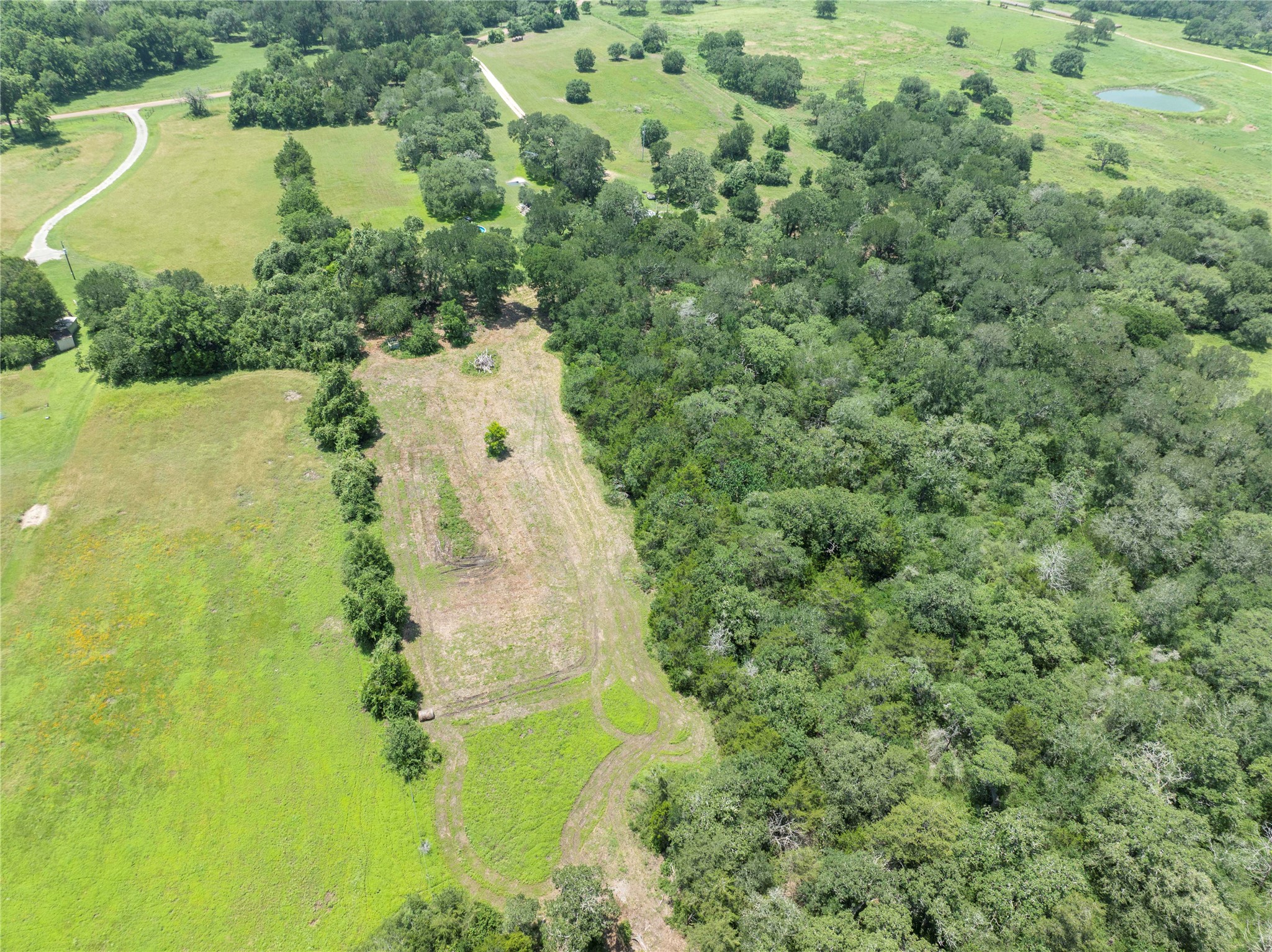 main property photo 8