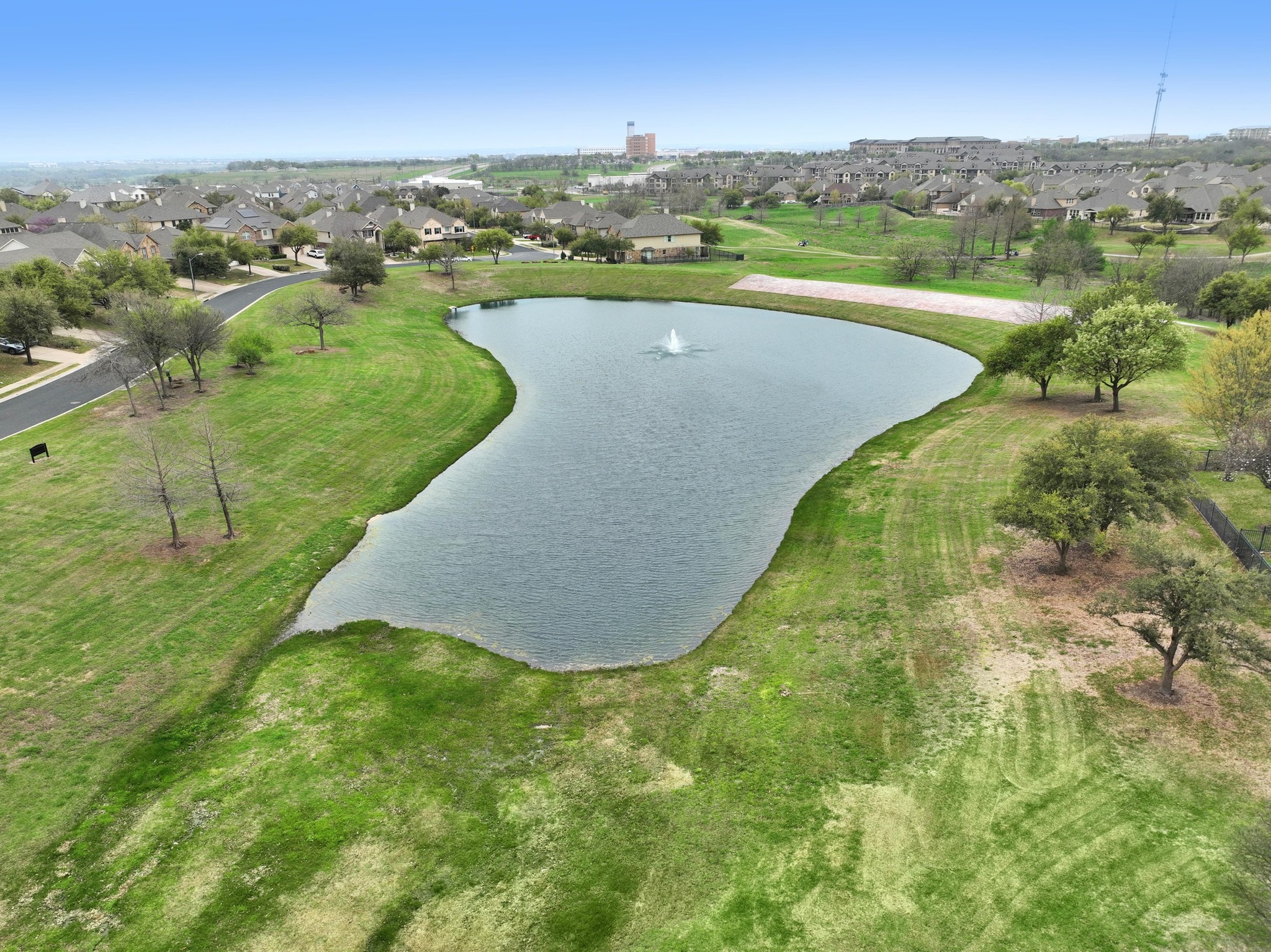 main property photo 31