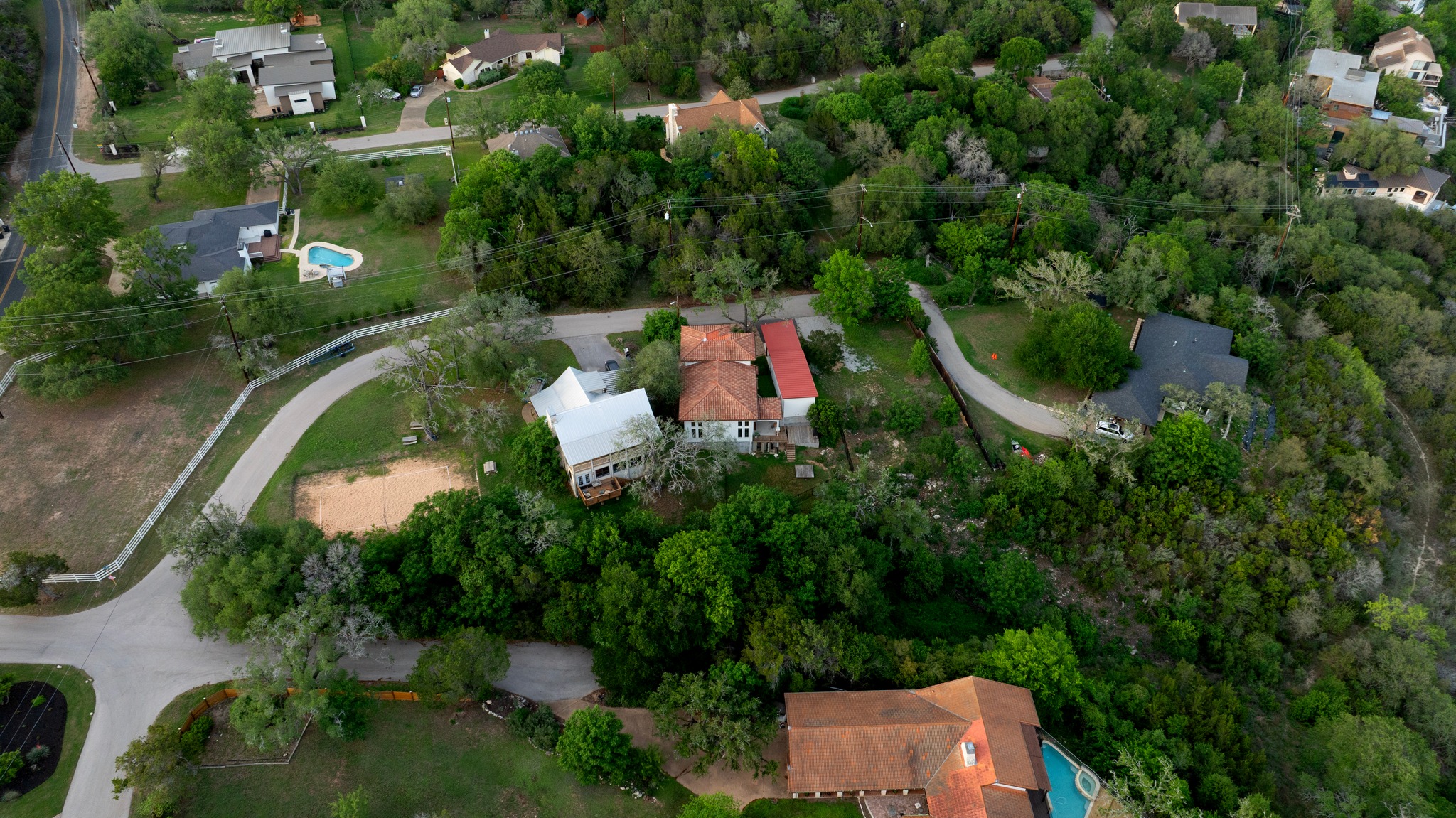 main property photo 4