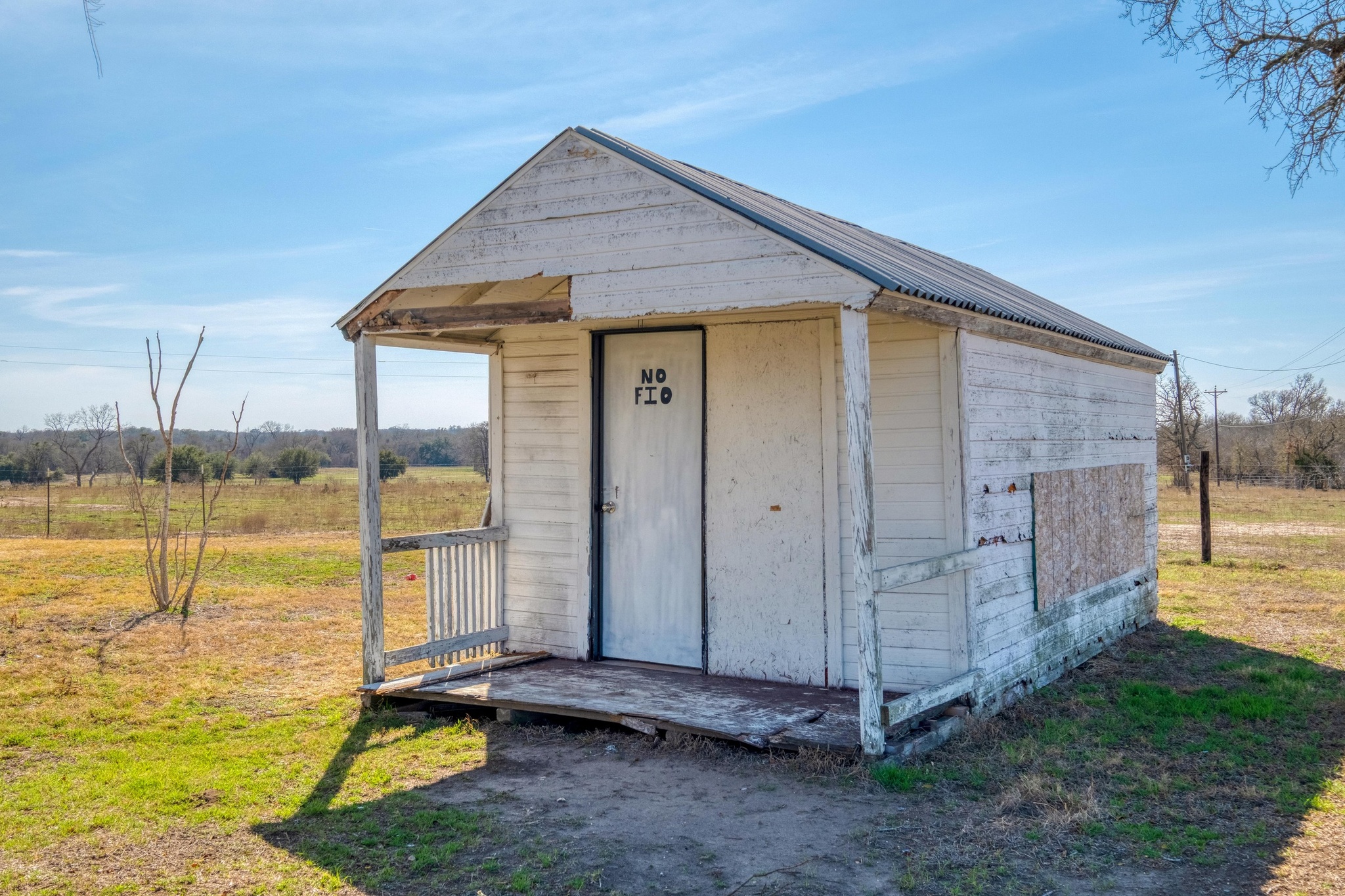 main property photo 34