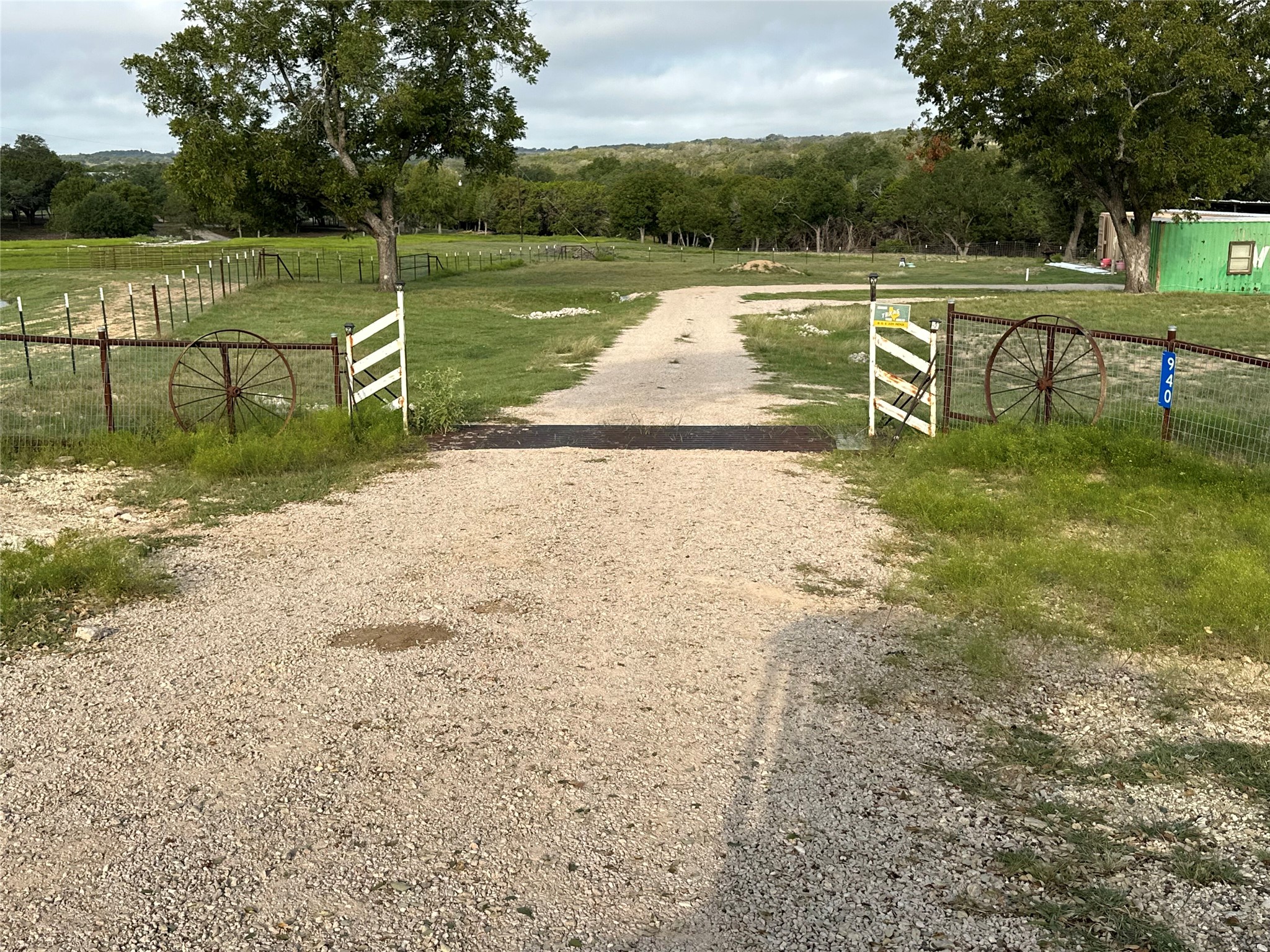 main property photo 0
