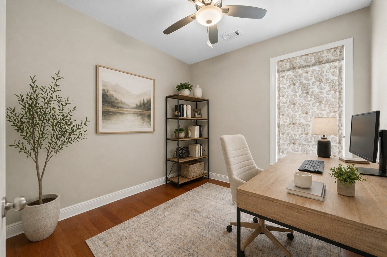 main property photo 7