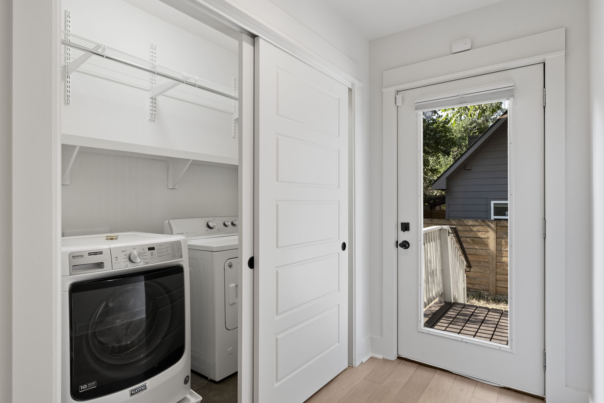 main property photo 30