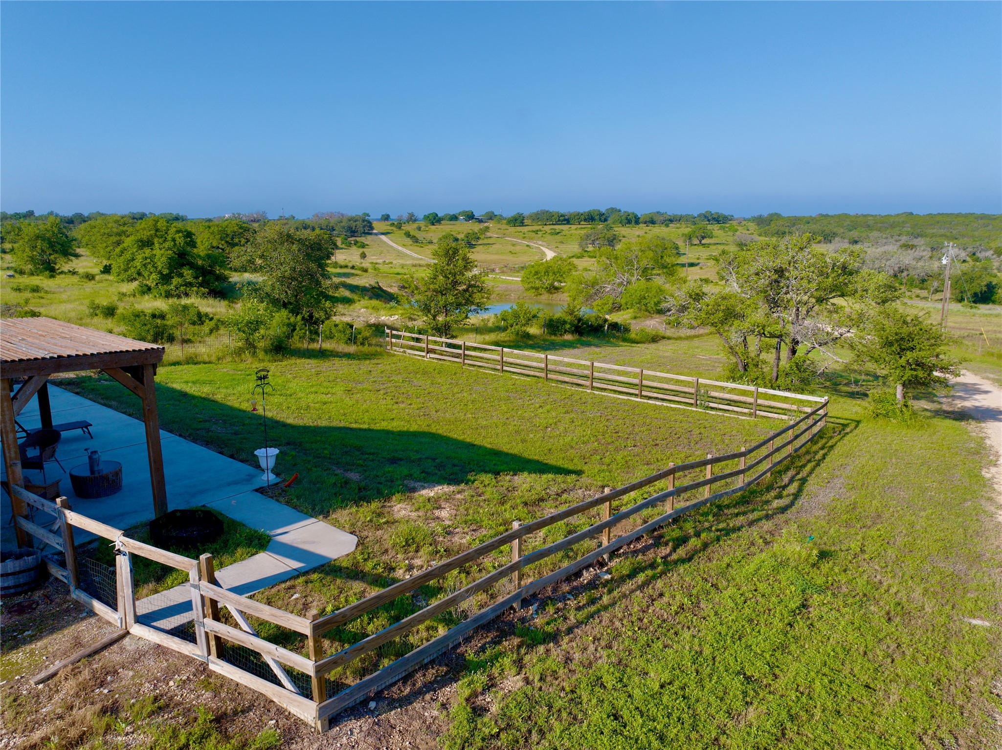 main property photo 39