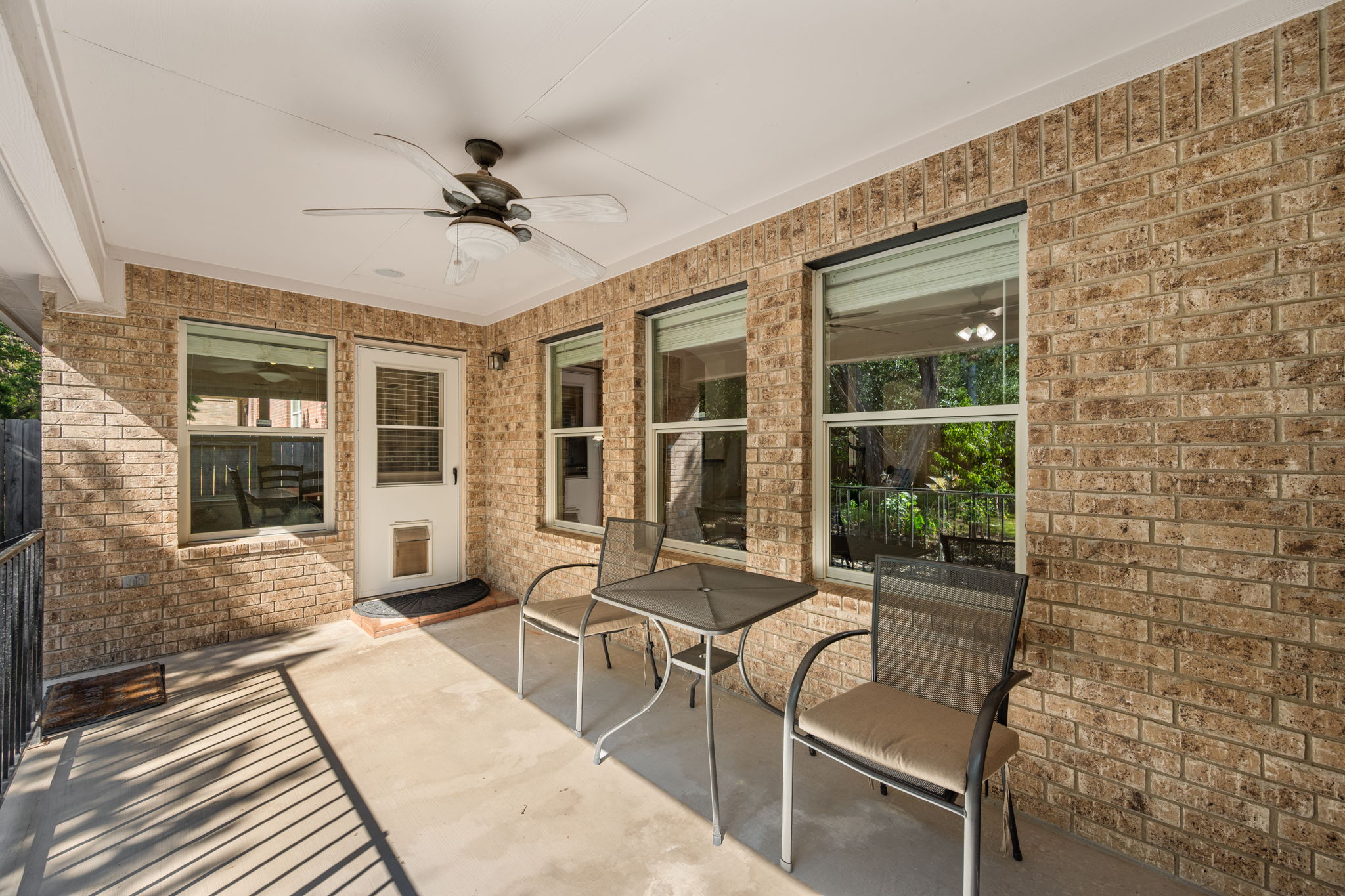 main property photo 32