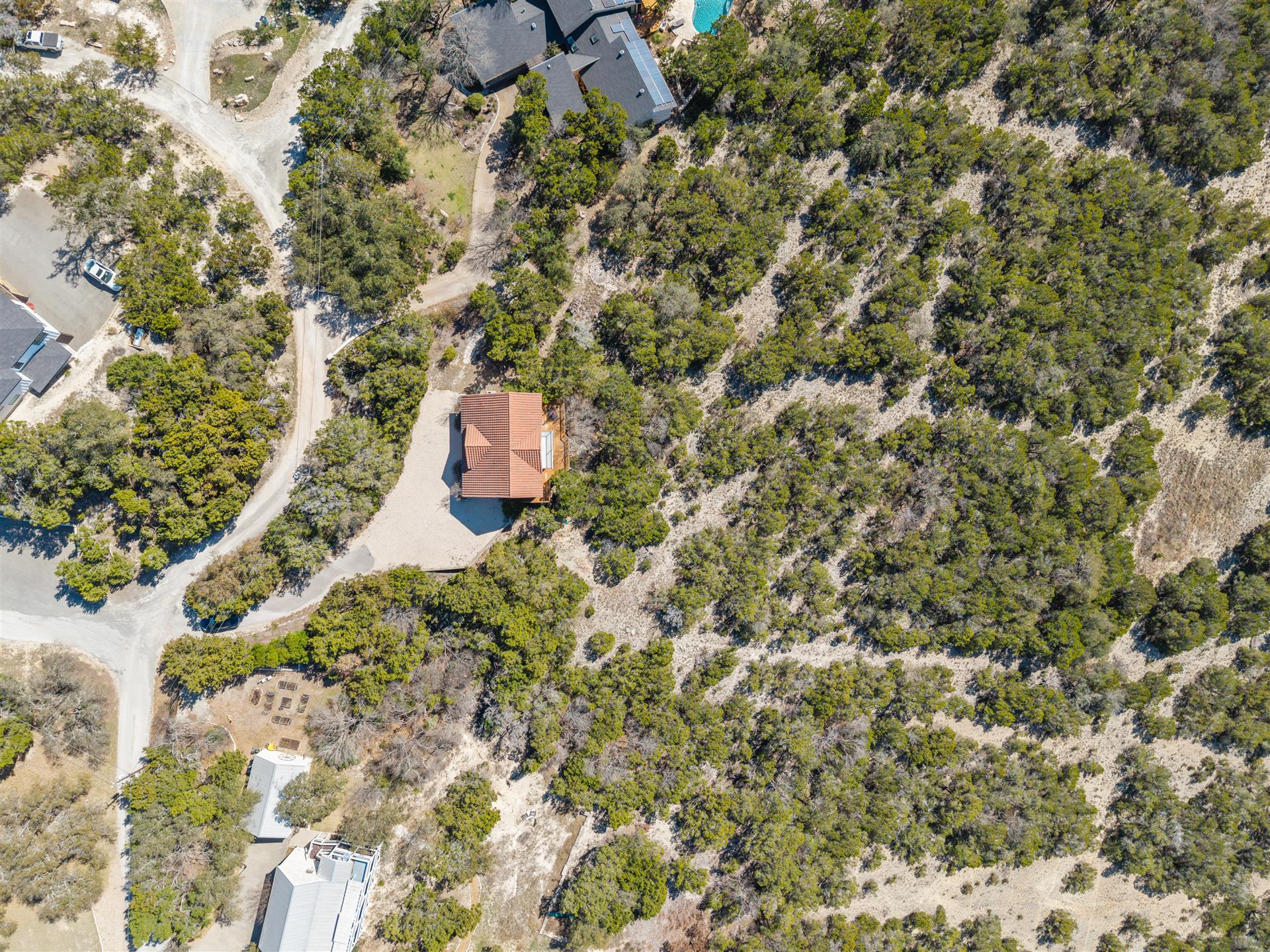 main property photo 39