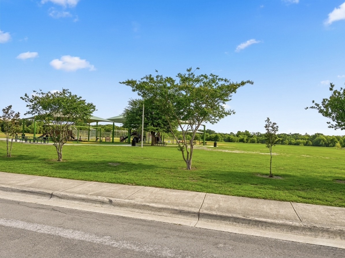 main property photo 31