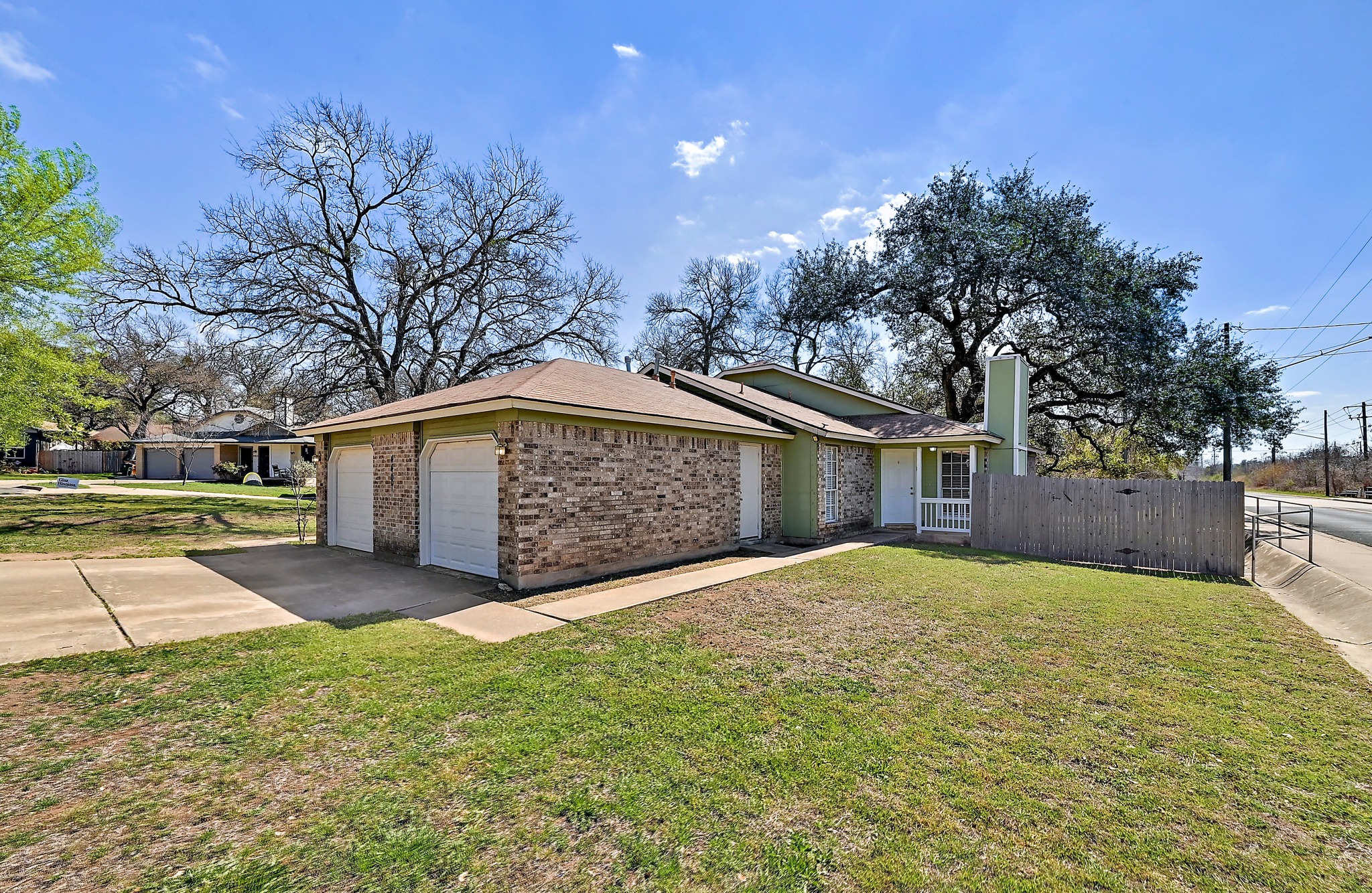 main property photo 20
