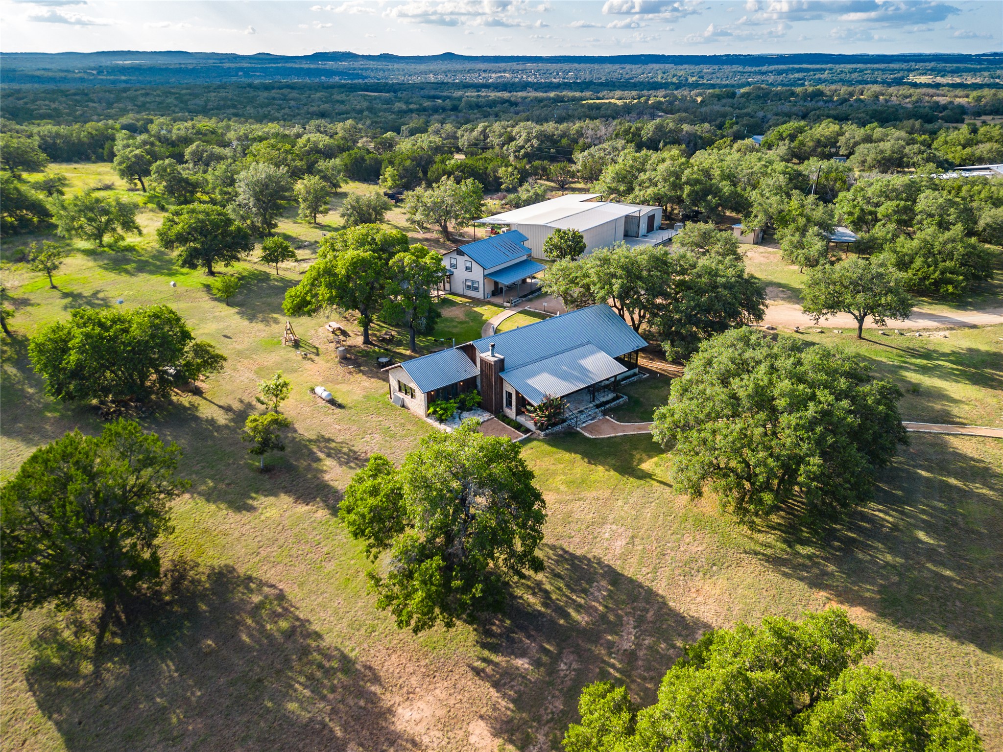 main property photo 26