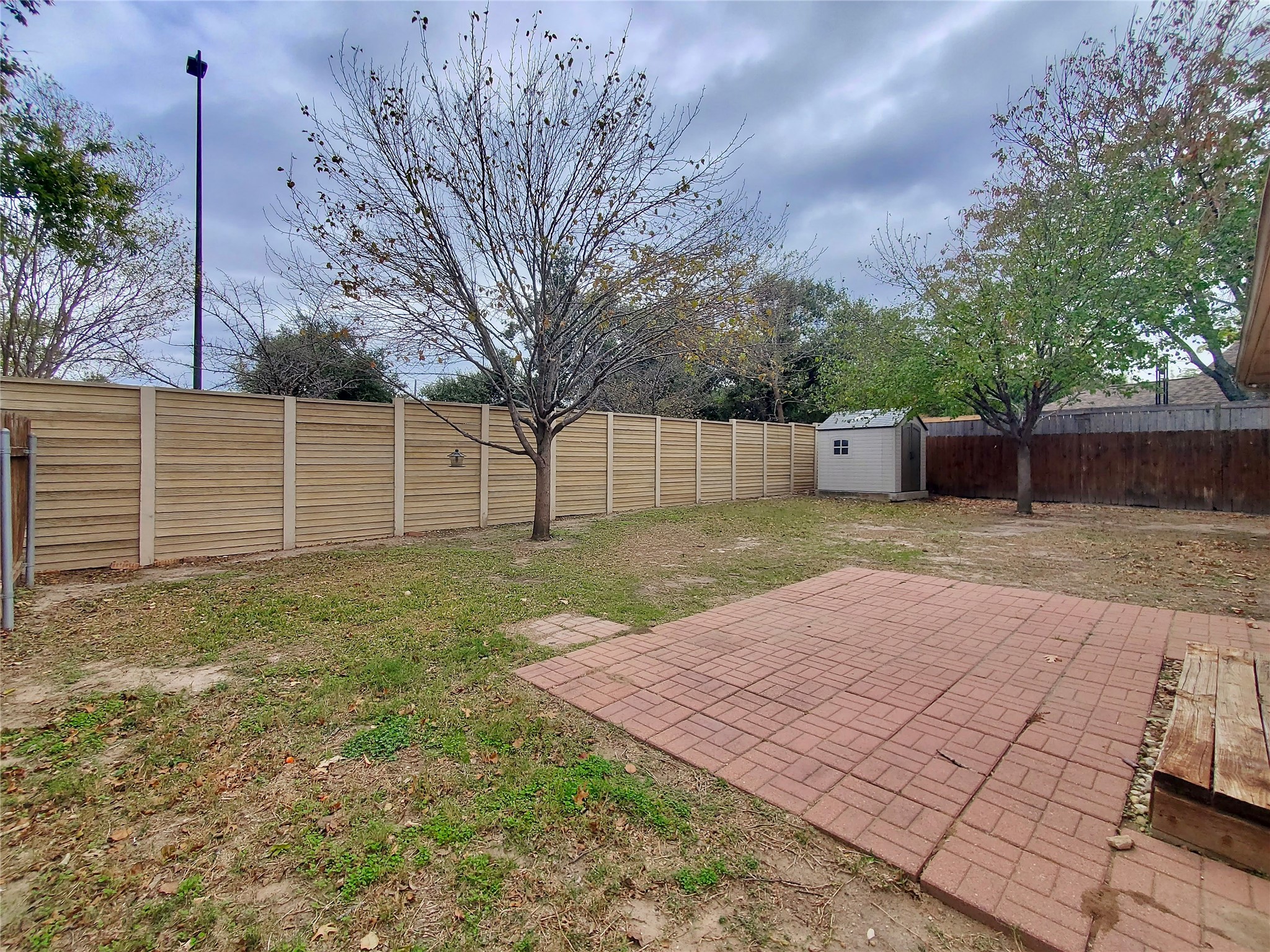 main property photo 21