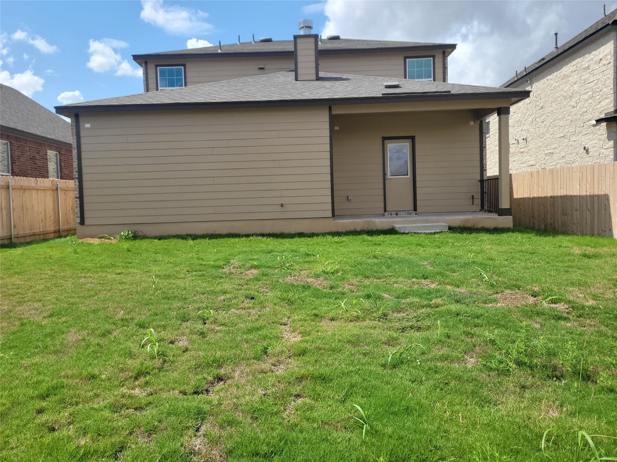 main property photo 29