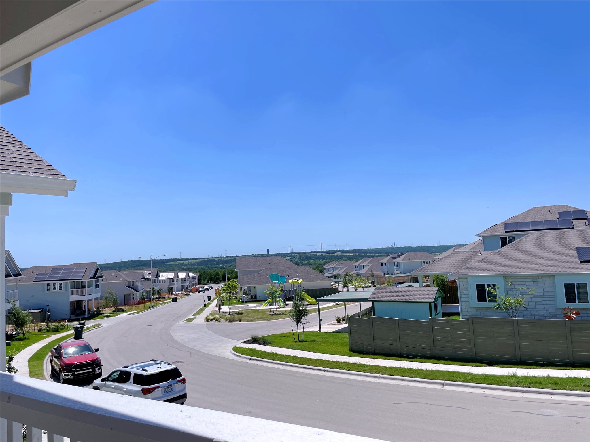 main property photo 16