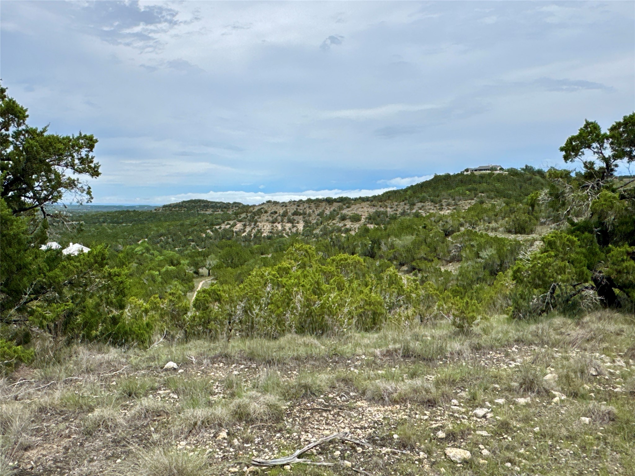 main property photo 35