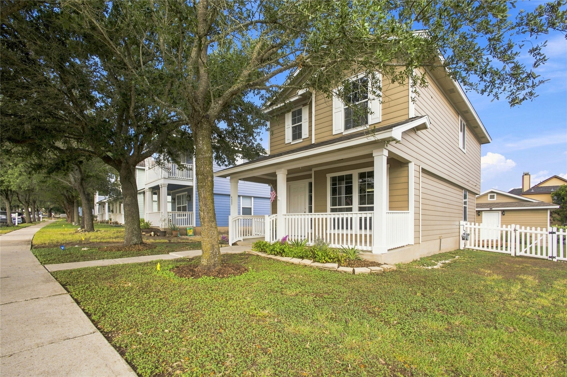 main property photo 1