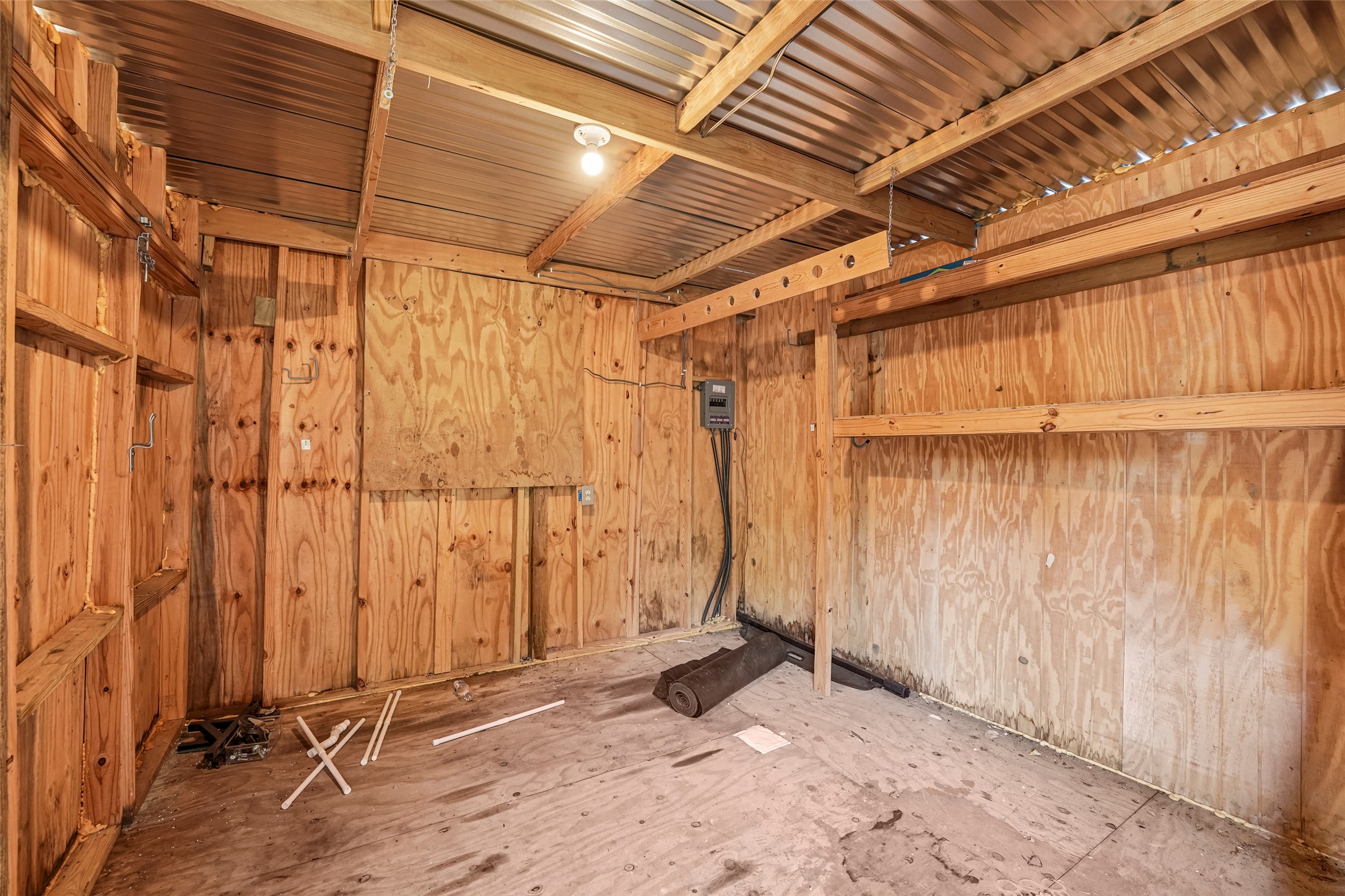 main property photo 27