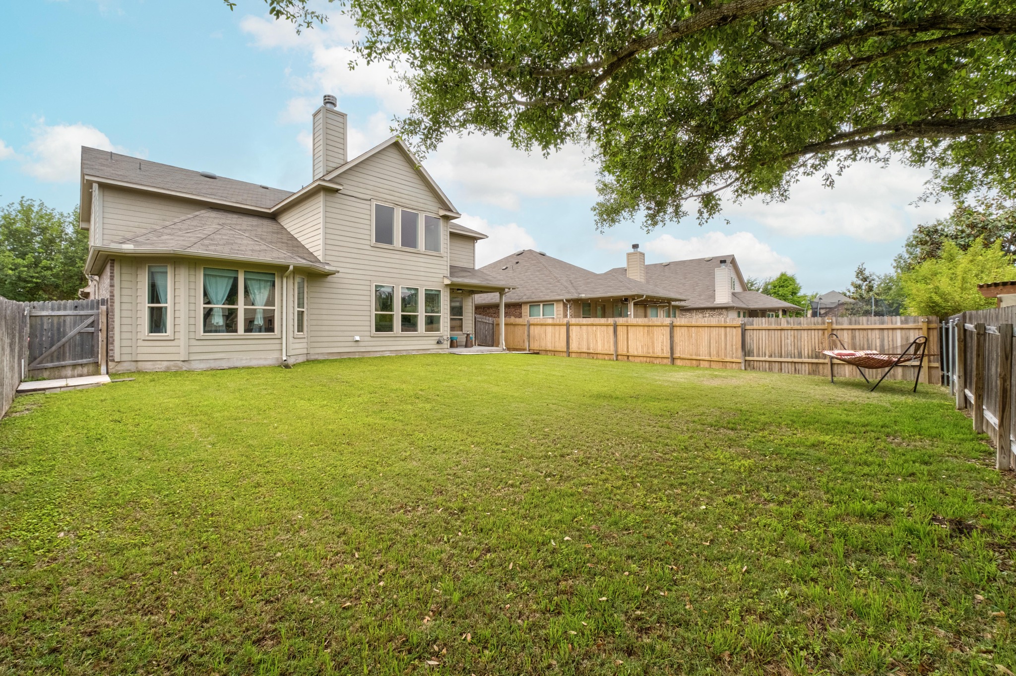 main property photo 26