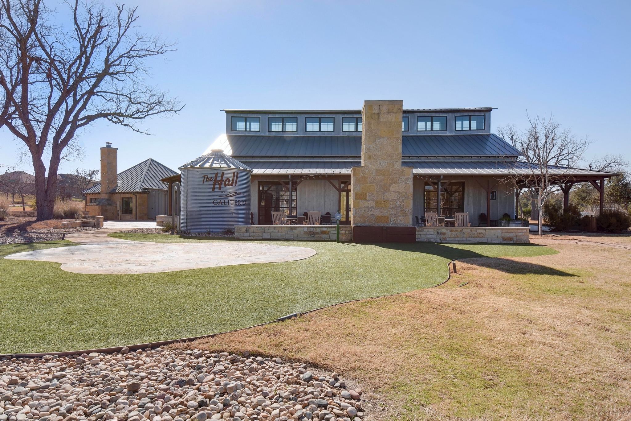 main property photo 33
