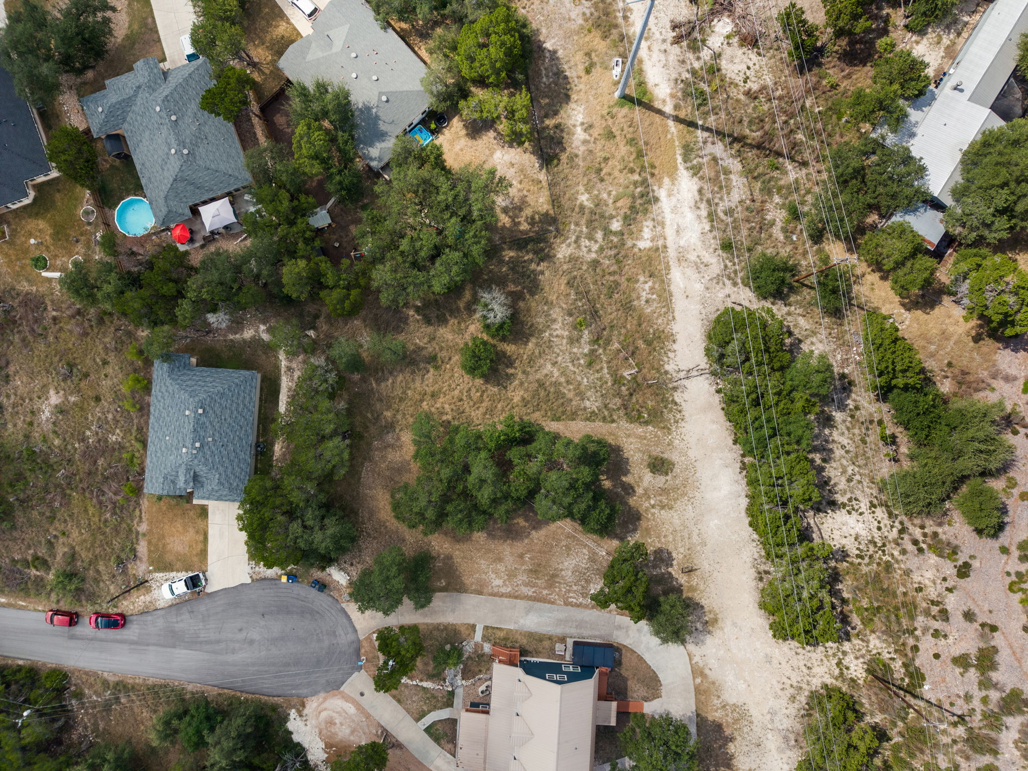main property photo 17