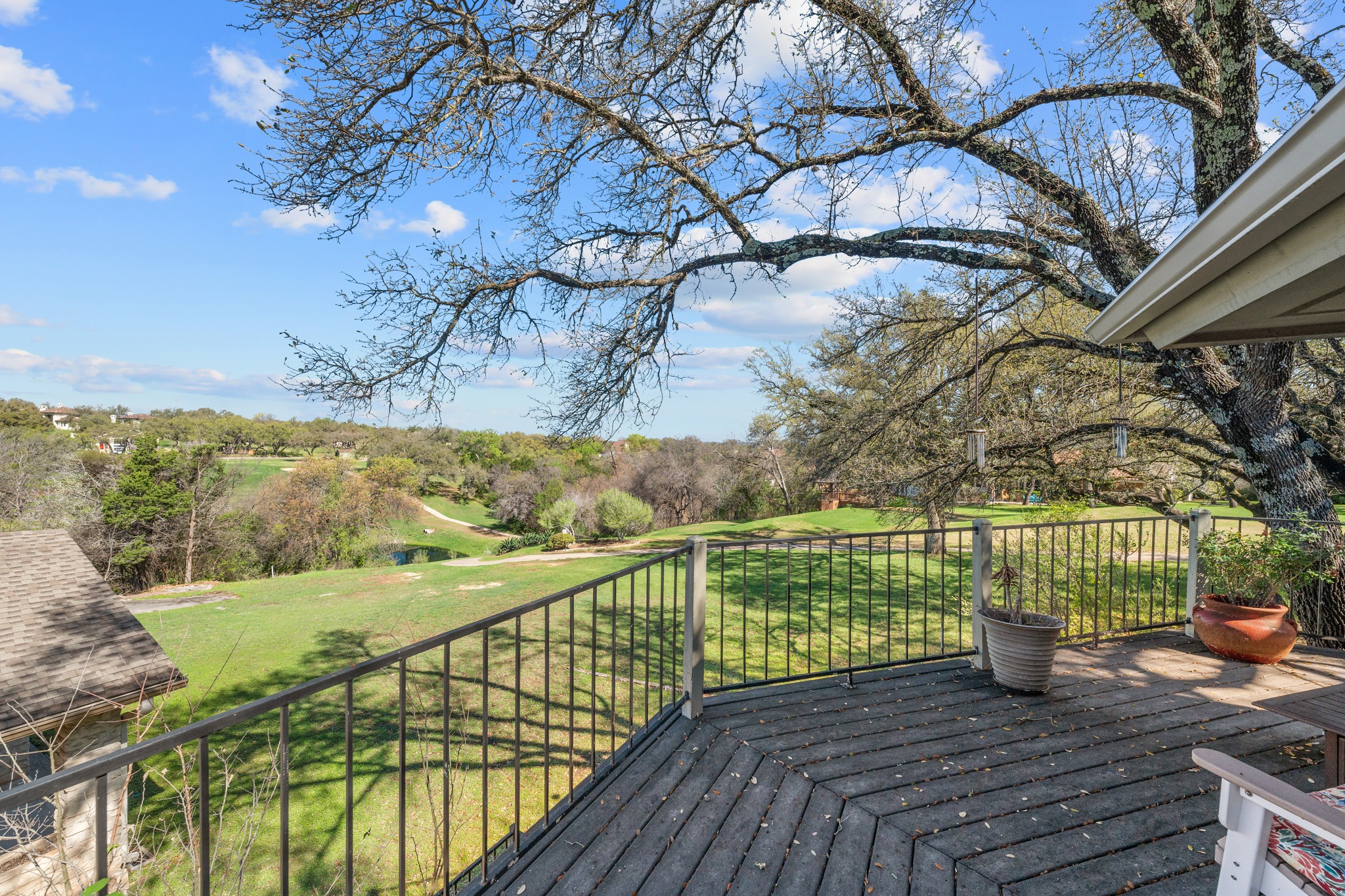 main property photo 11
