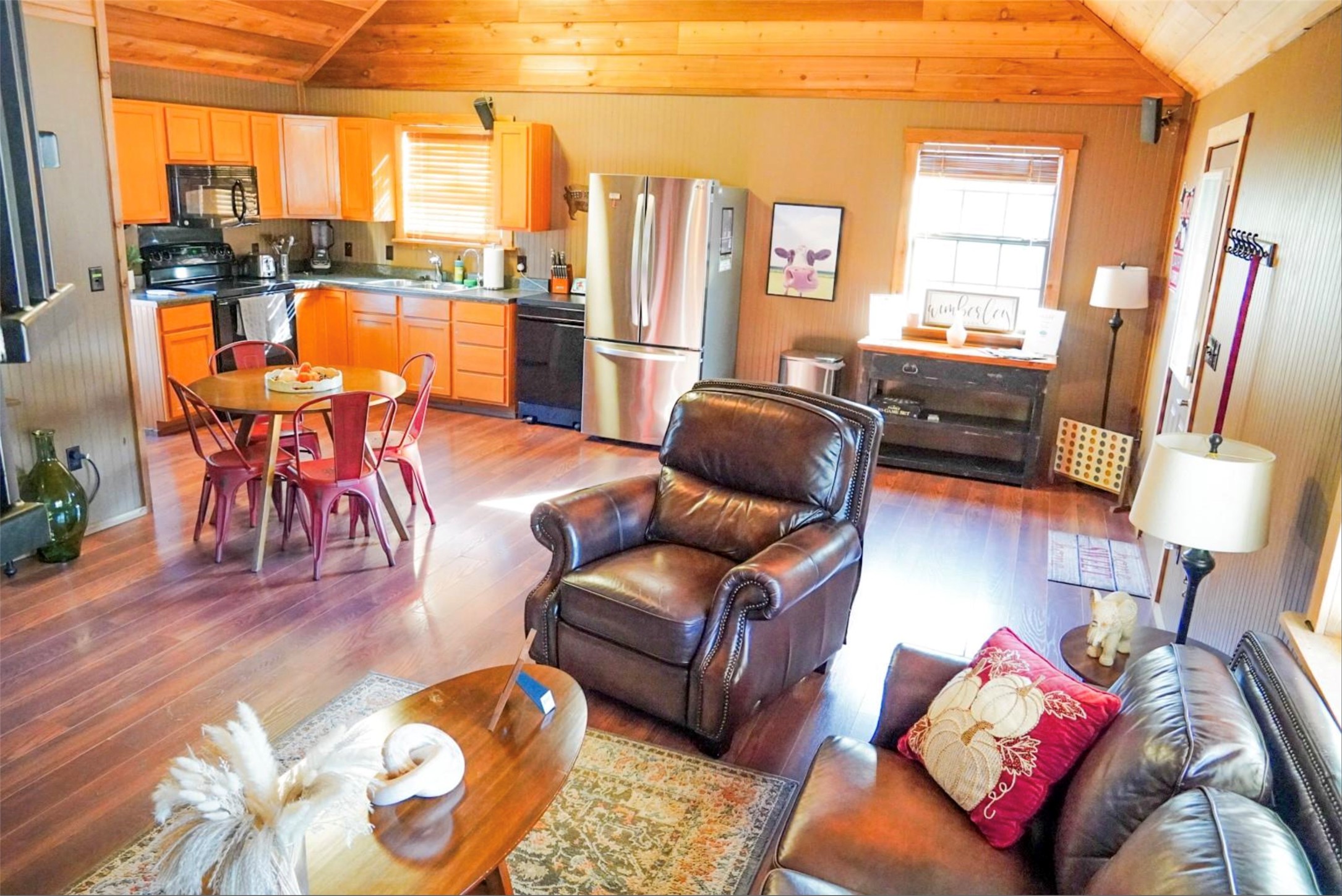 main property photo 7