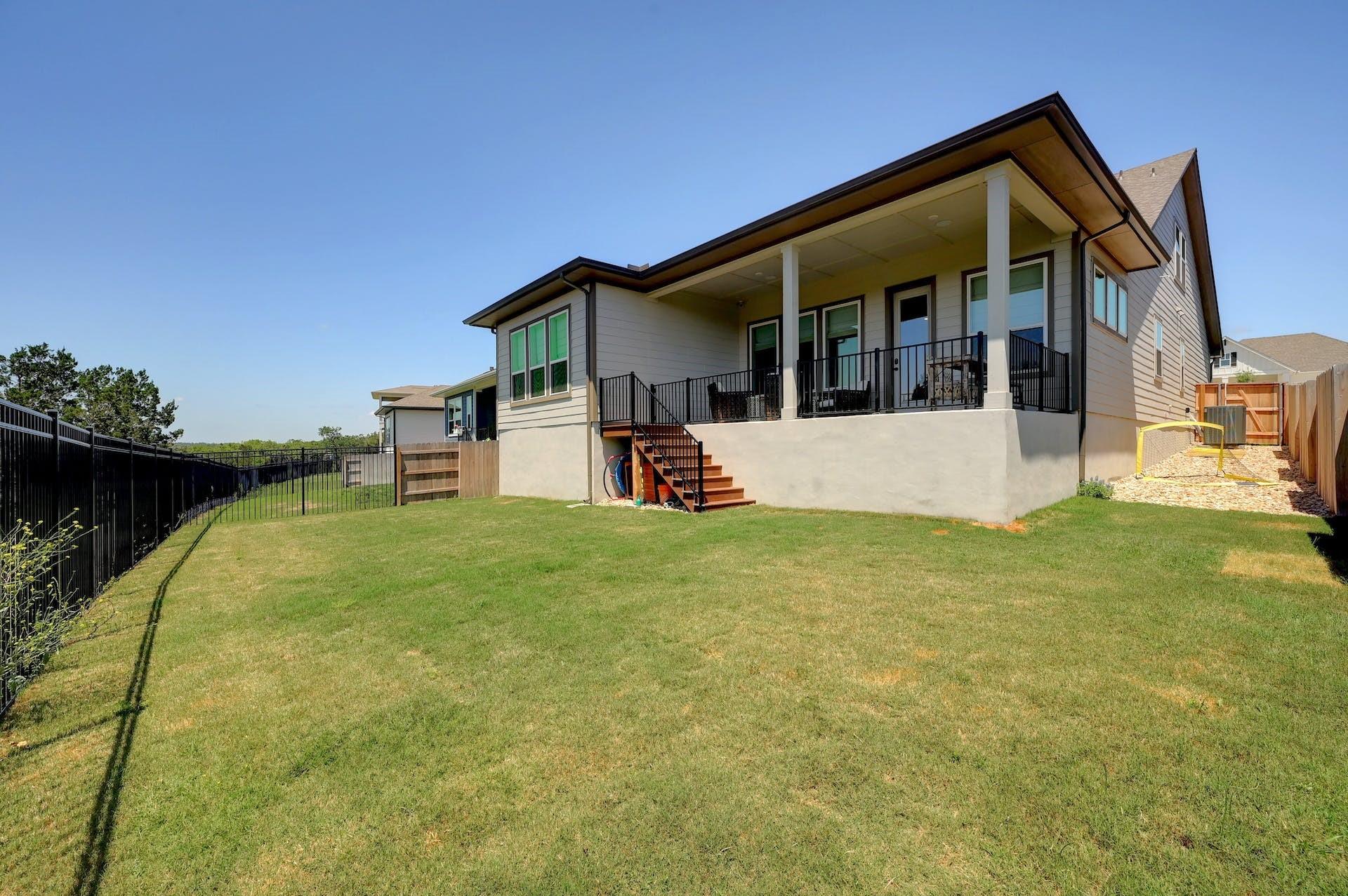 main property photo 26