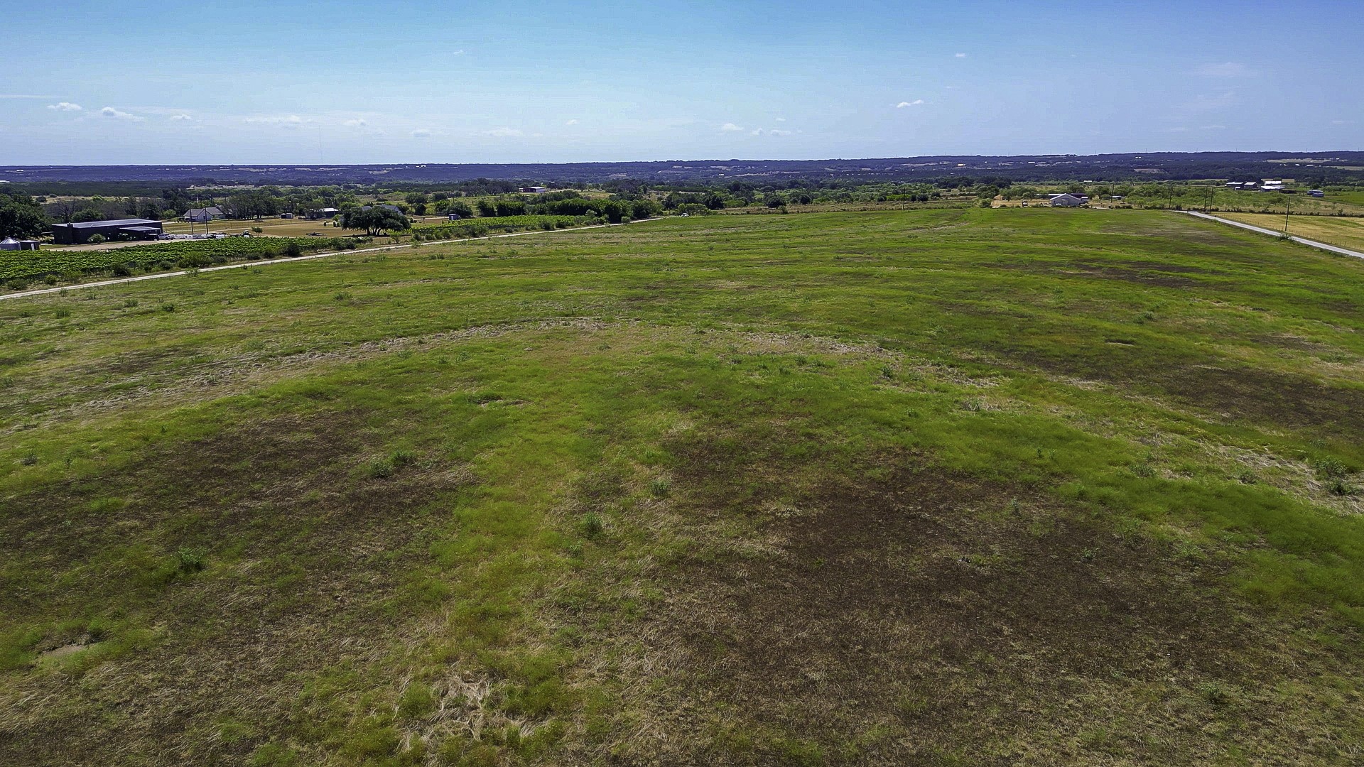 main property photo 11