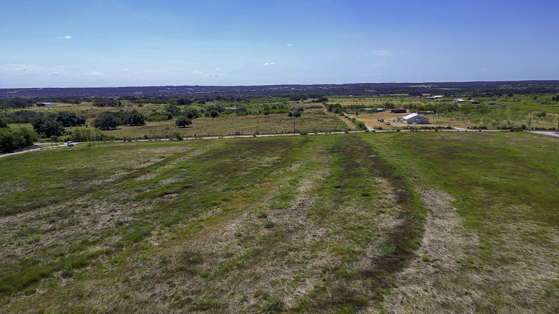 main property photo 13
