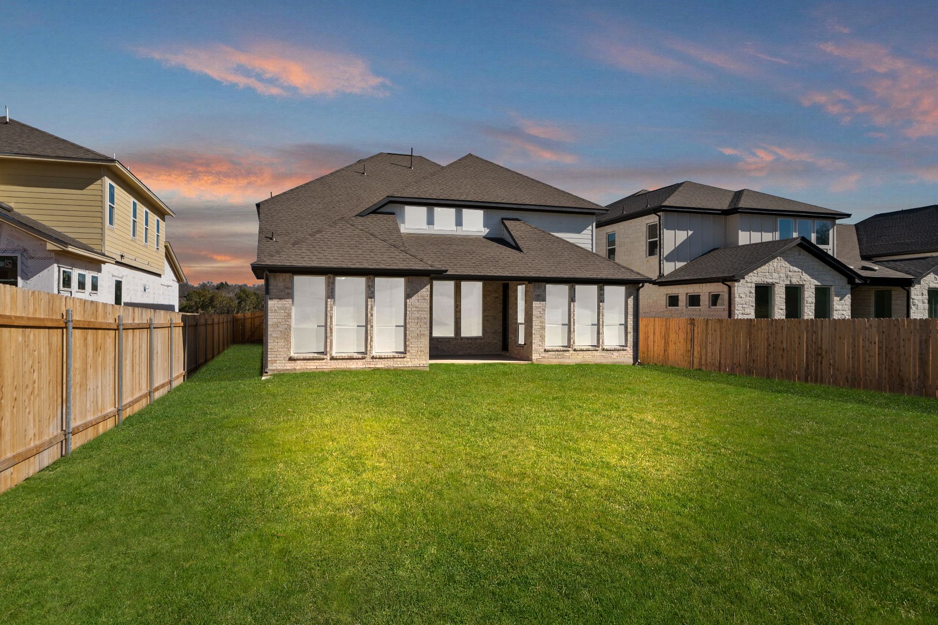 main property photo 27