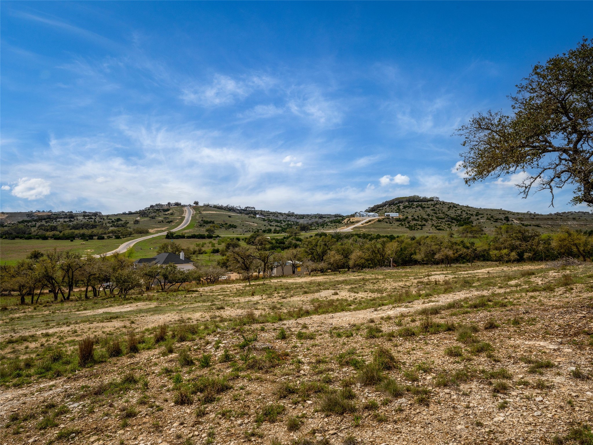 main property photo 16