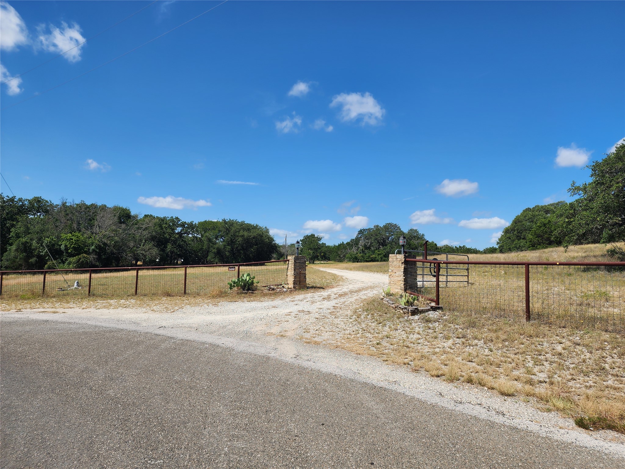 main property photo 13