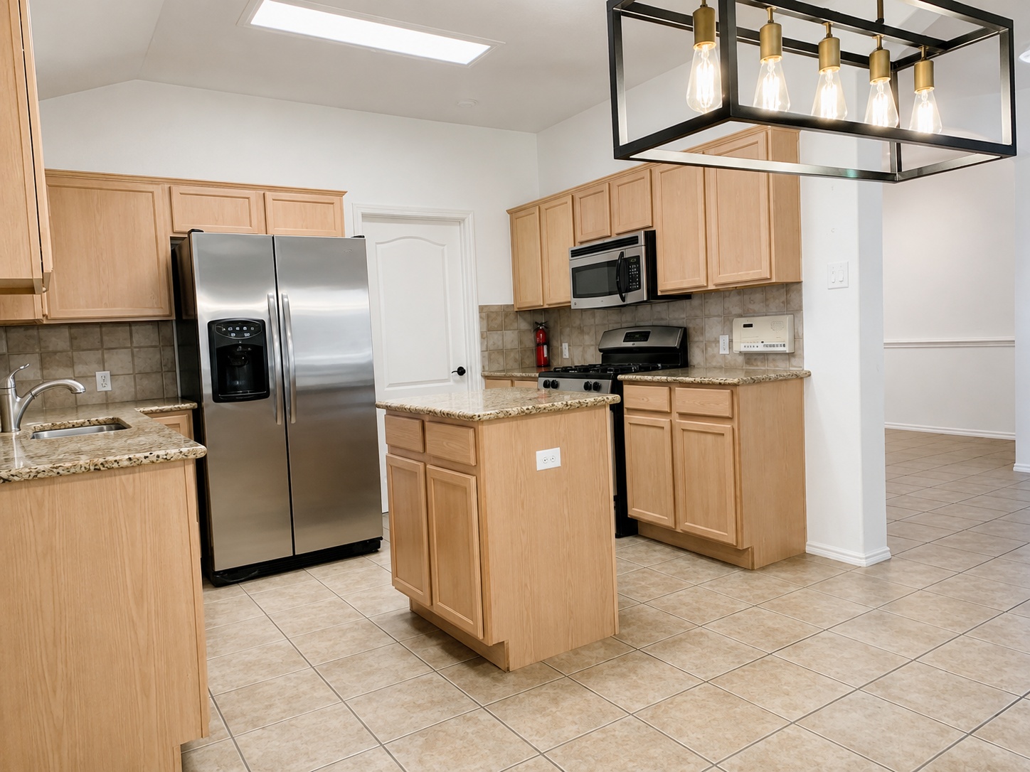 main property photo 3