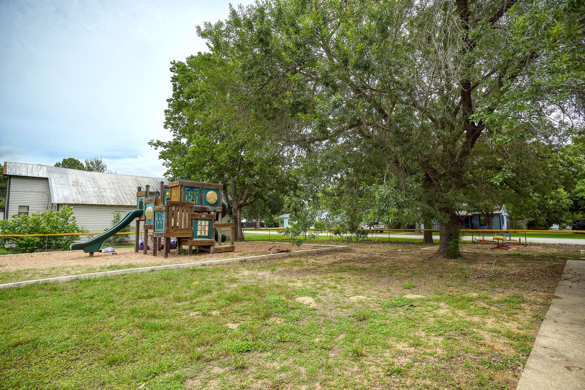 main property photo 21
