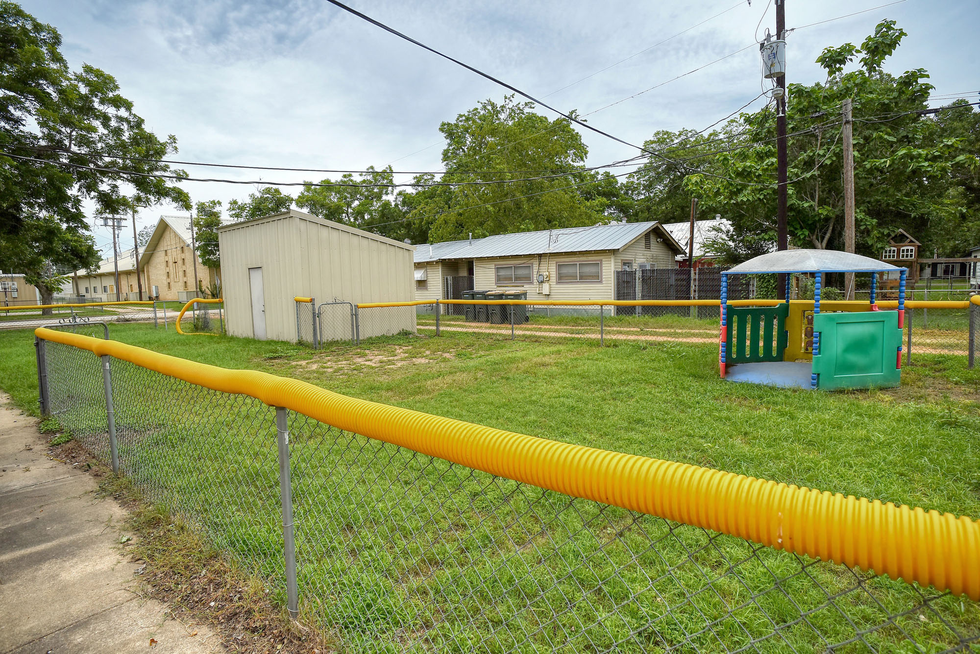 main property photo 35